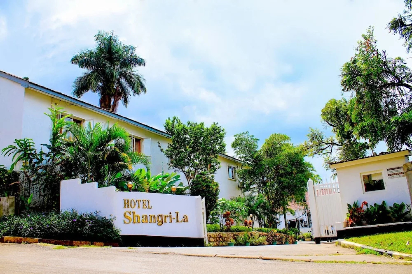 Shangri-la Hotel Uganda