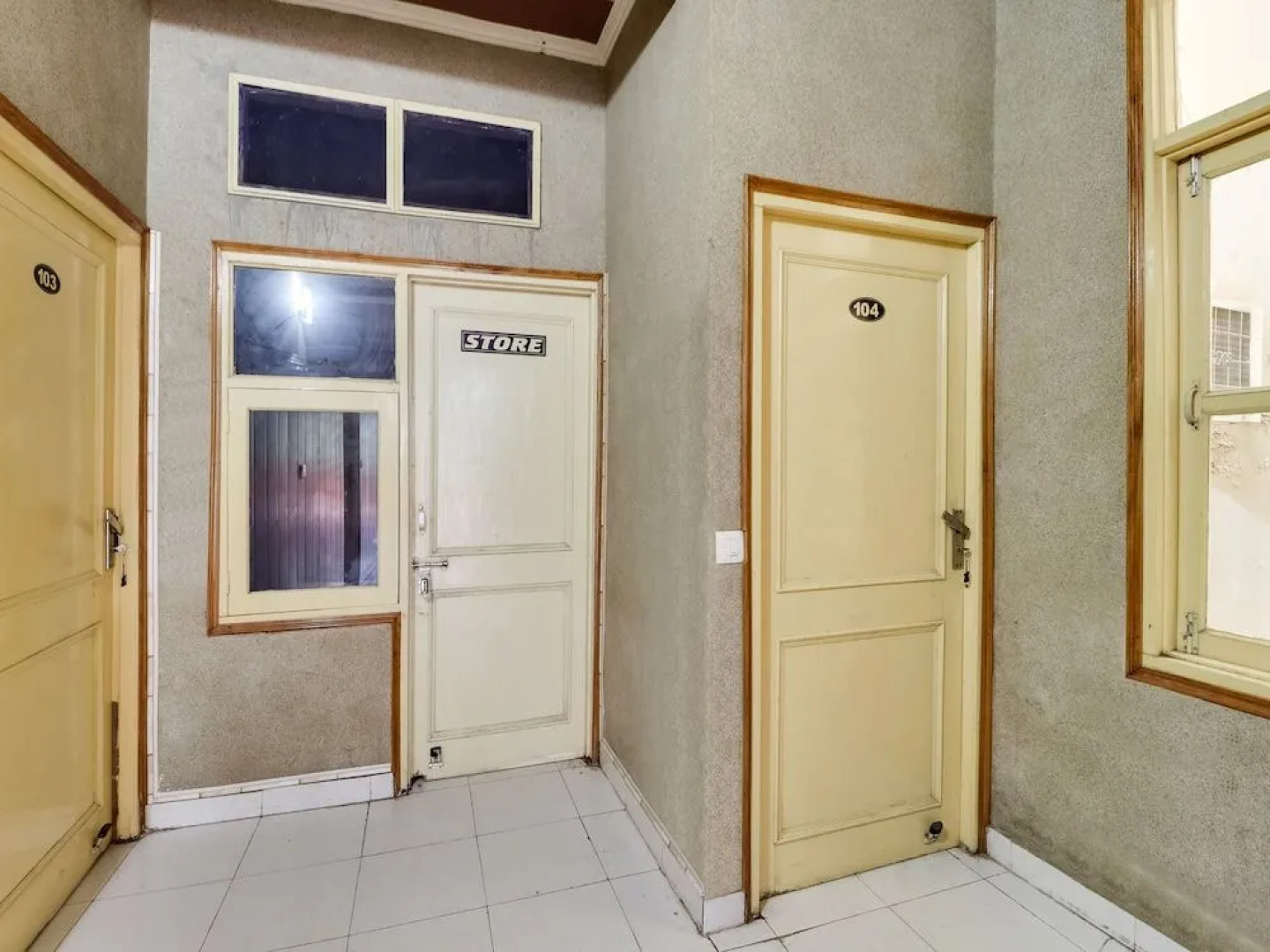 Oyo 46131 Hotel Arora