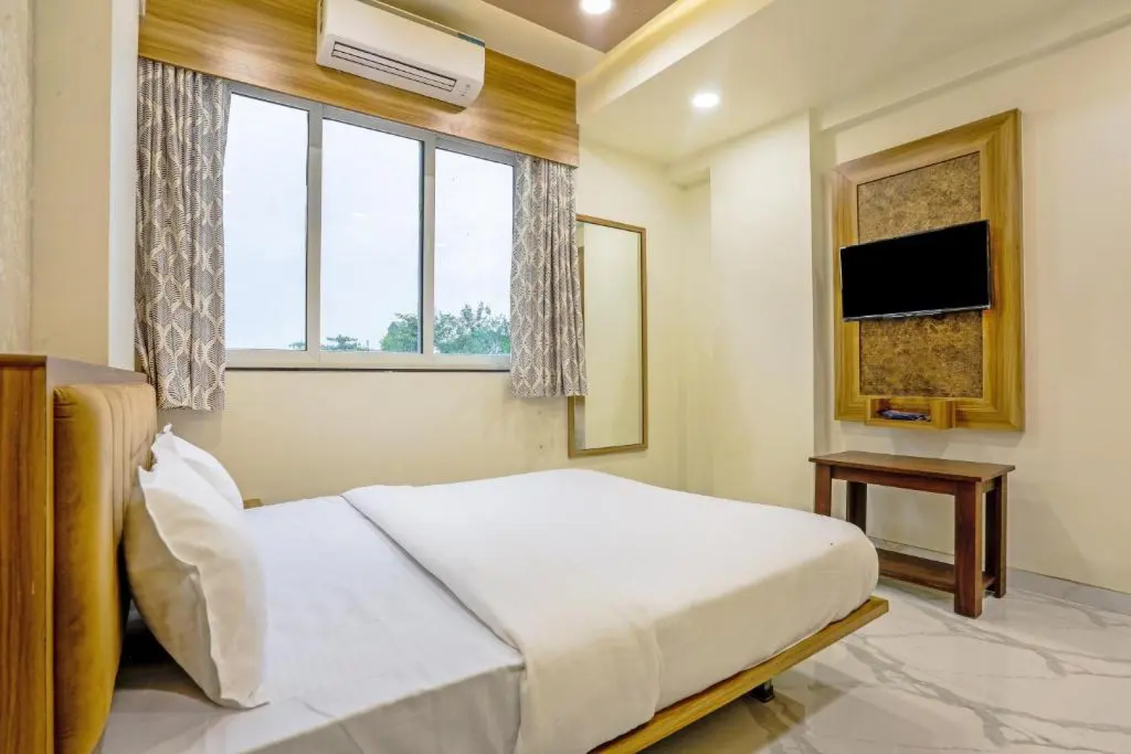 Sai Sagar Lodging & Boarding