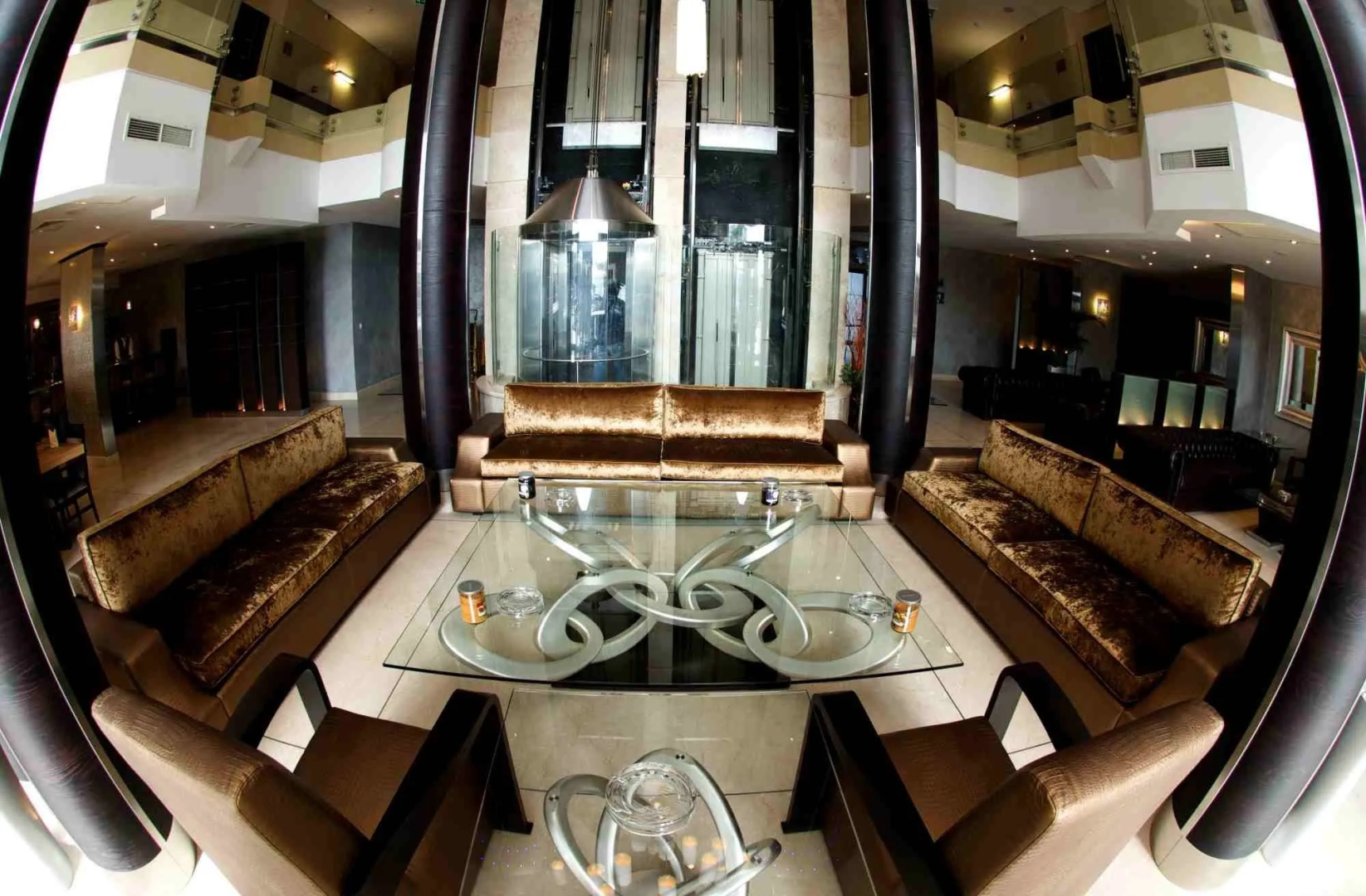 Avenue Suites