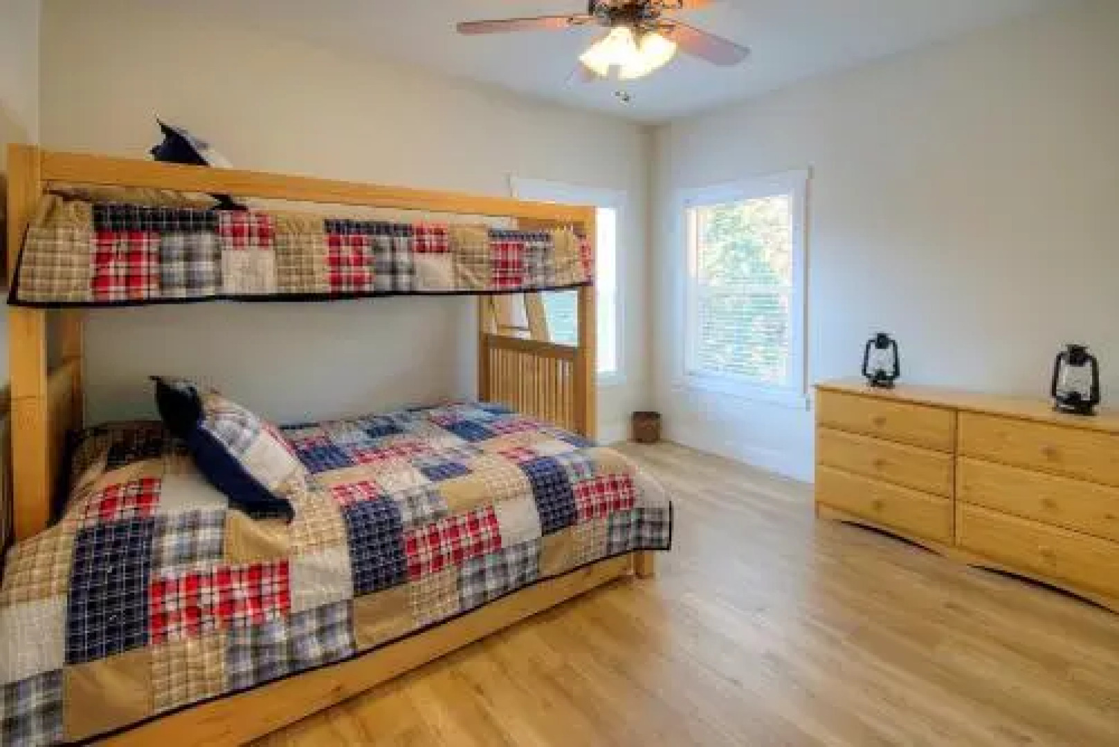 River Rock - 3BR/2BA + Loft