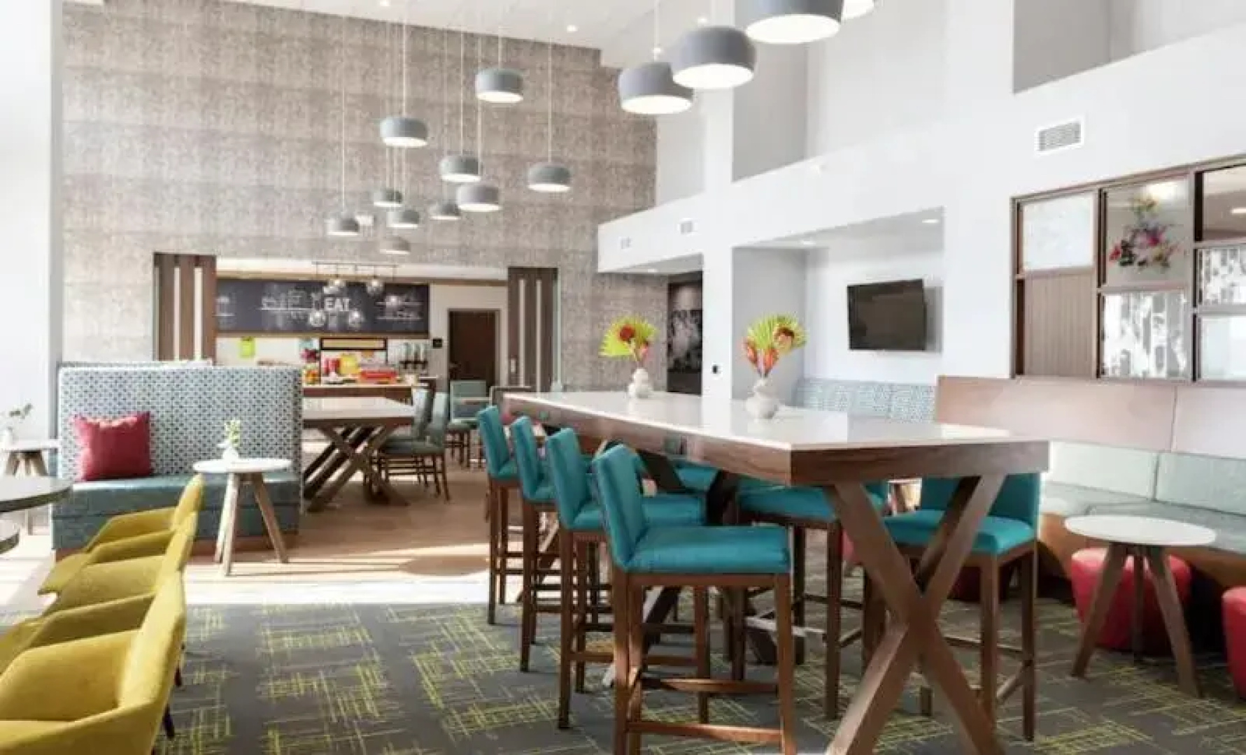 Hampton Inn & Suites Ontario Rancho Cucamonga