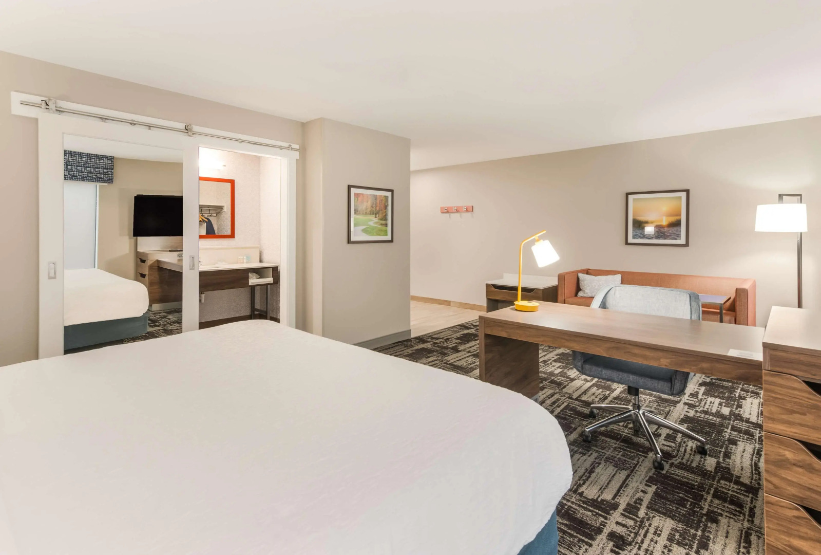 Hampton Inn & Suites Benton Harbor