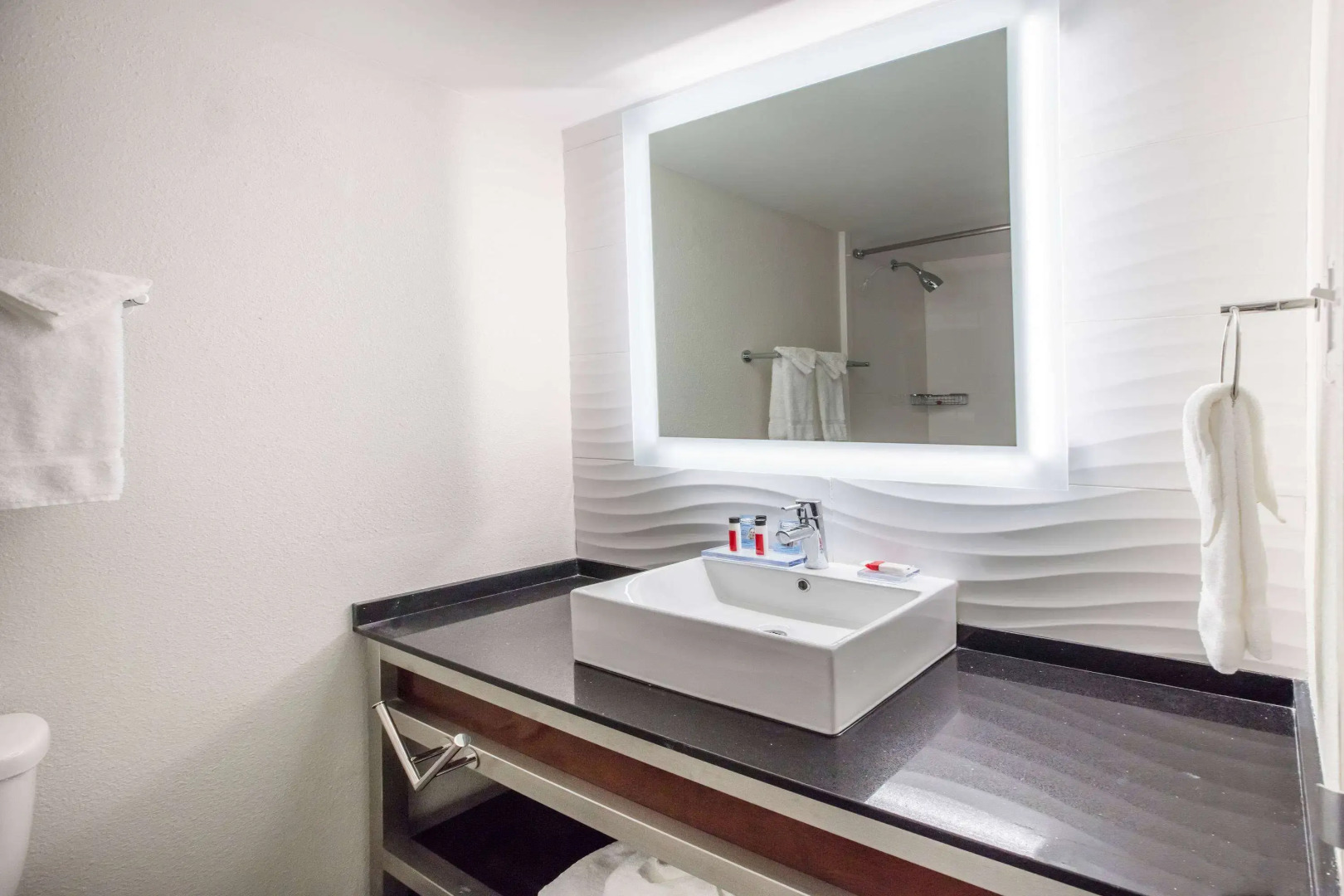 Ramada by Wyndham Austin South