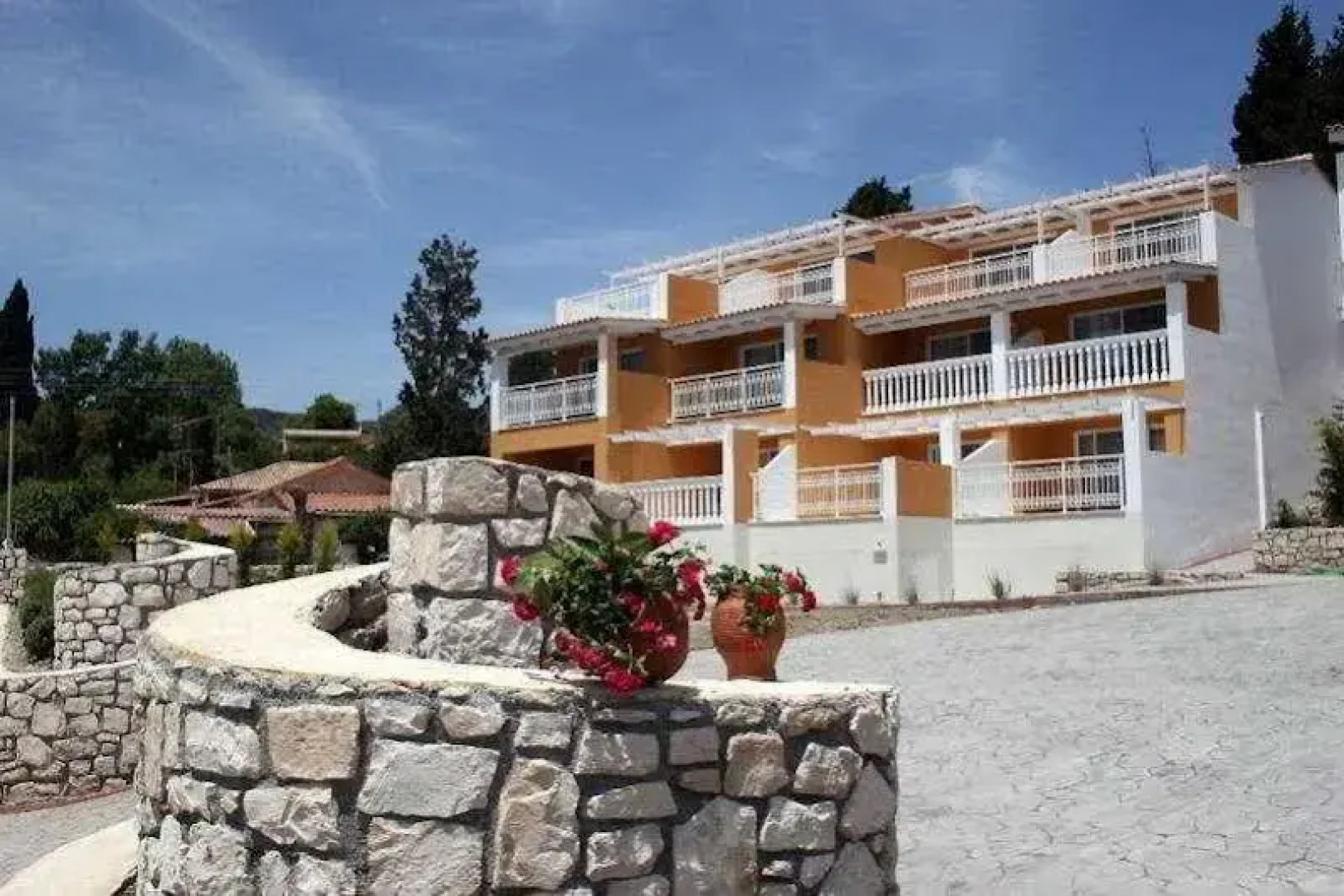 Belvedere Luxury Suites