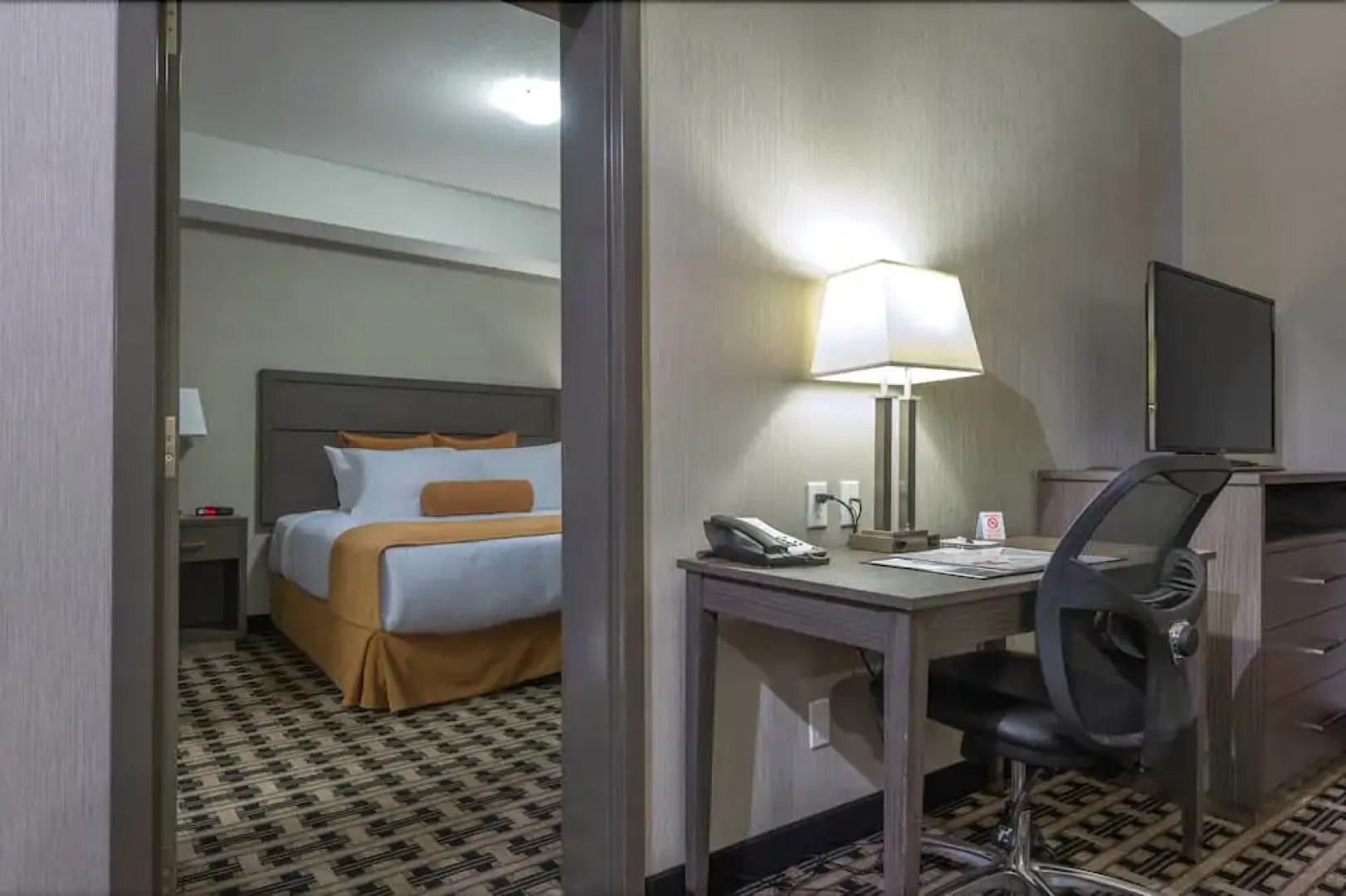 Timber Ridge Inn and Suites