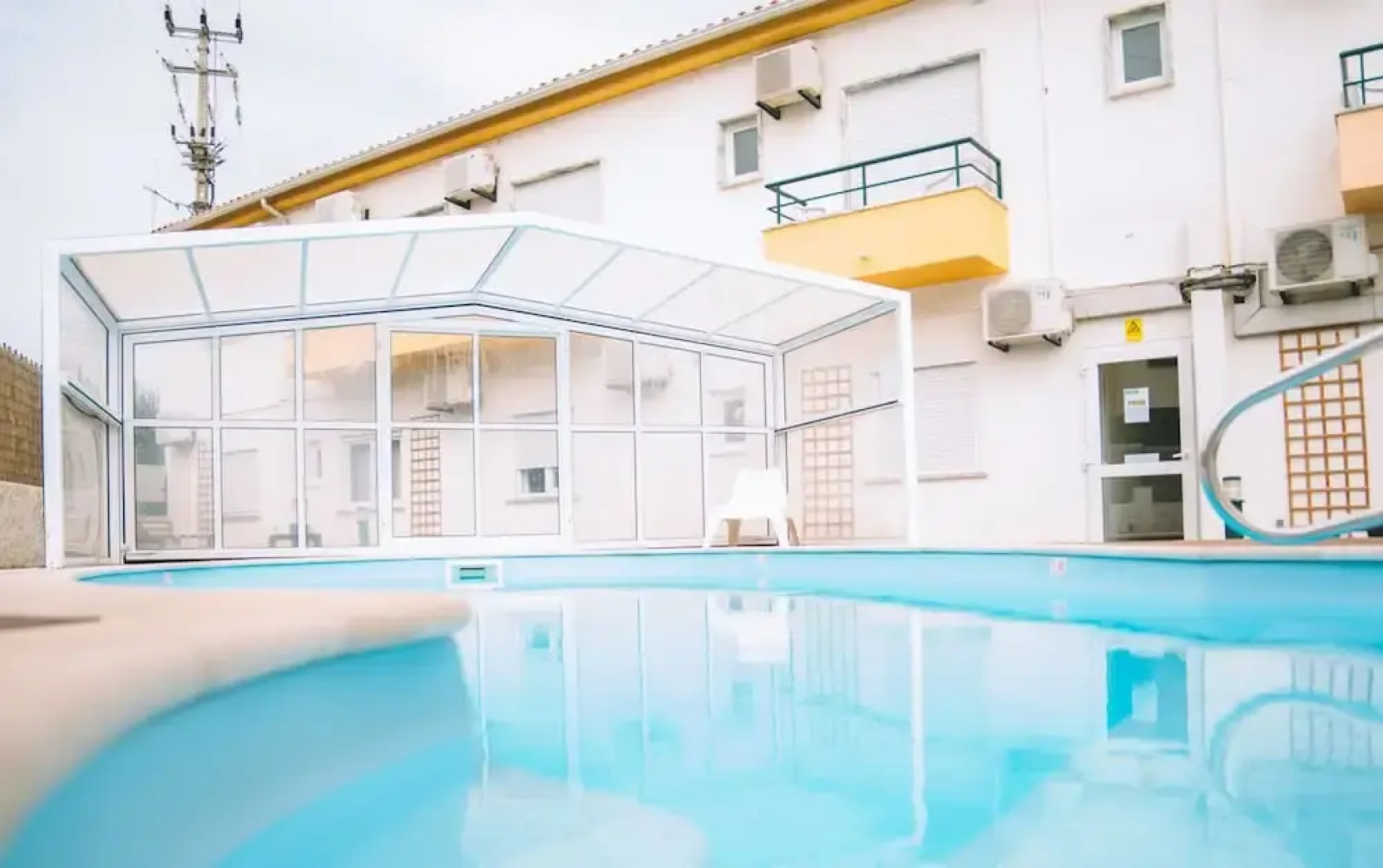 Laurus Hotel