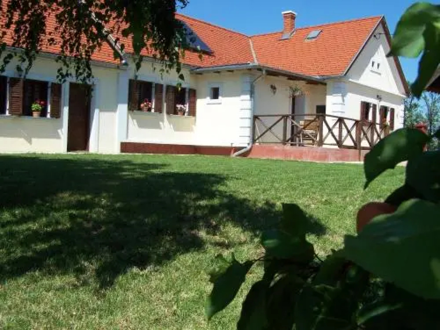 Gyümölcsliget Vendéház