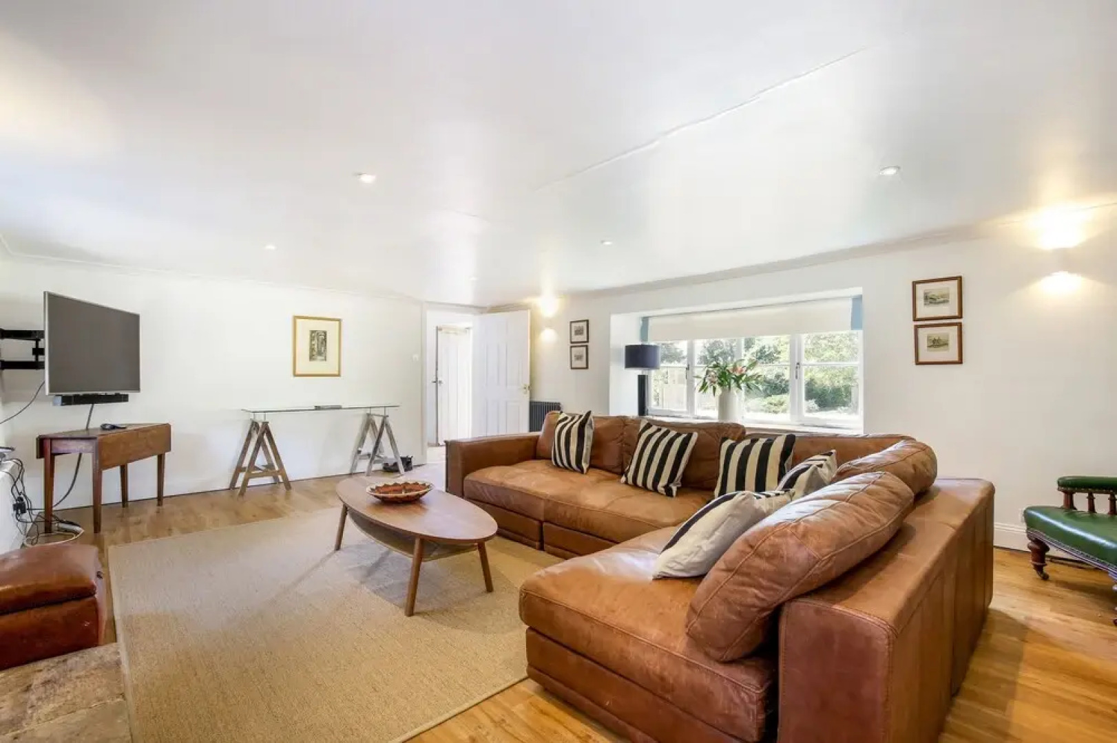 Rustic Cotswolds Farmhouse by Burford