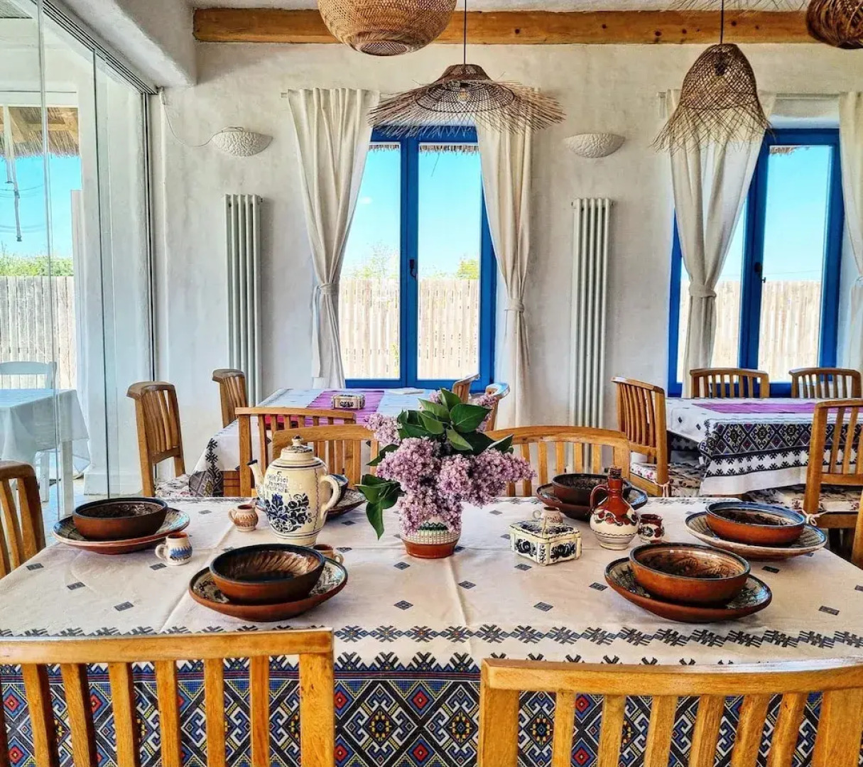 5 Chirpici - Small Traditional Resort