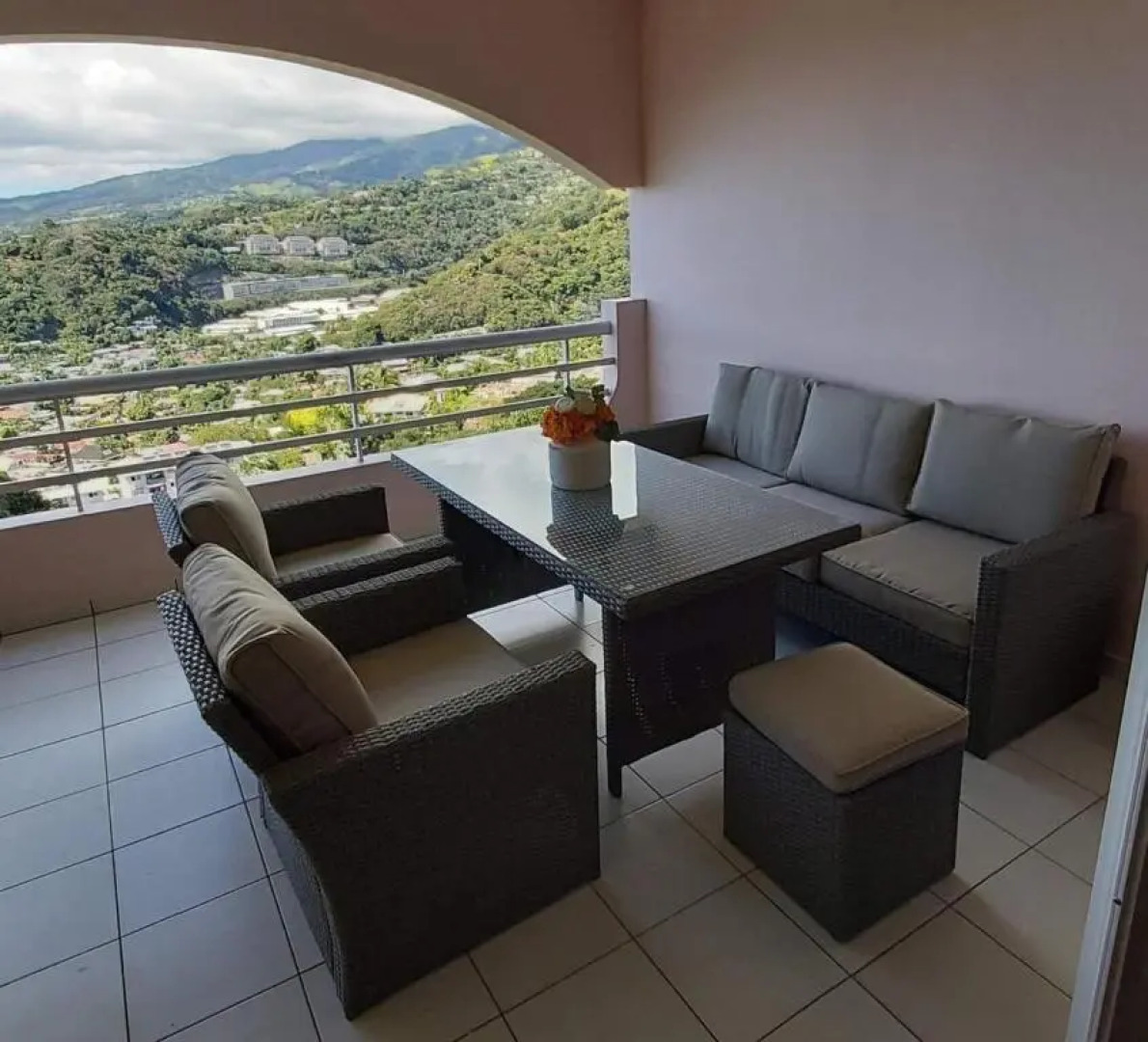 Grand appartement Vue Mer Papeete - F2 Horizons
