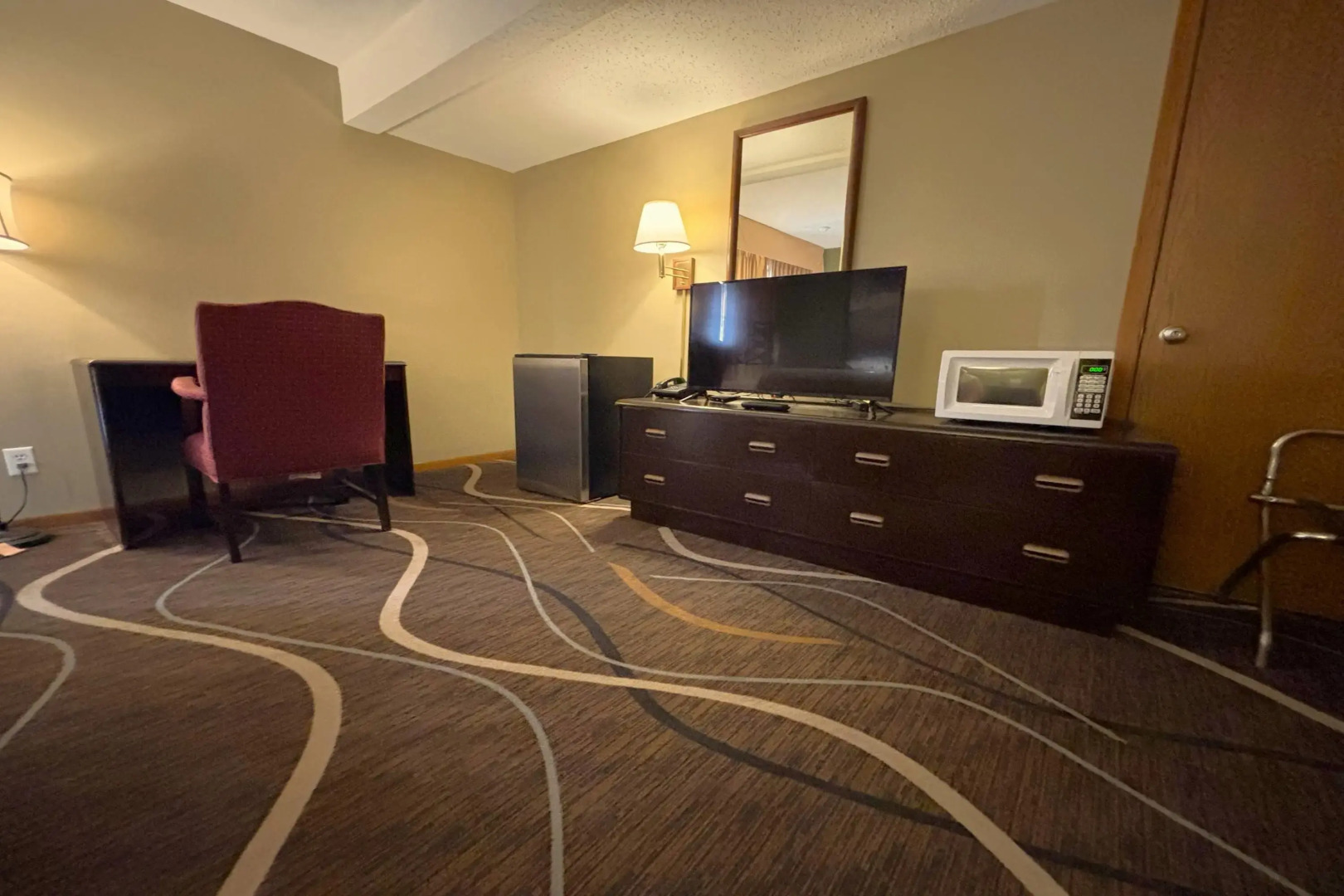 Super 8 by Wyndham Normal Bloomington