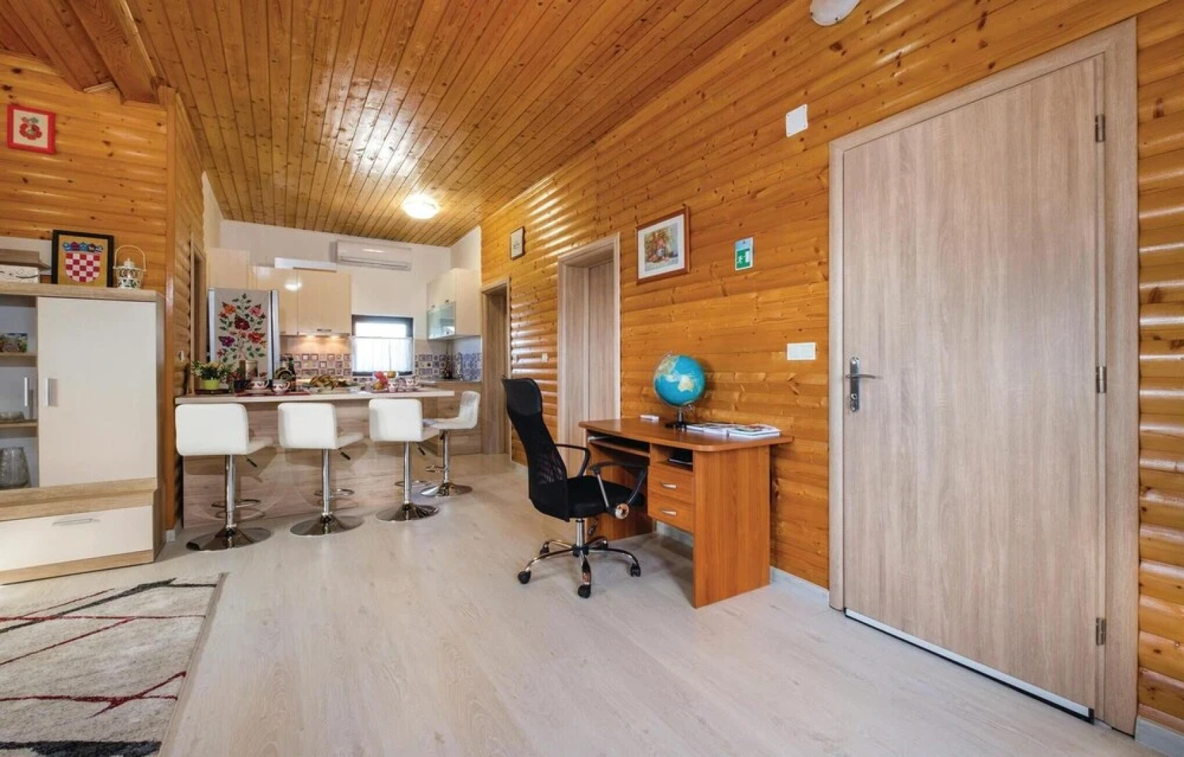 Awesome Apartment in Velika Gorica With 2 Bedrooms and Wifi