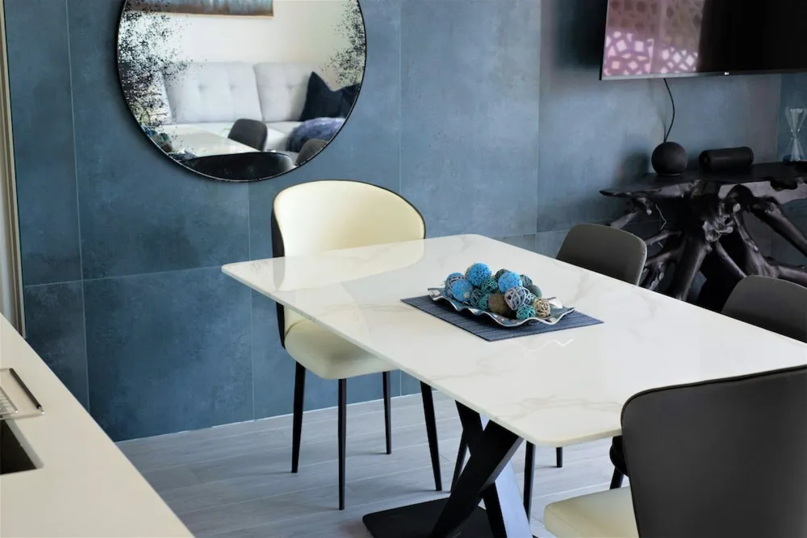 Cayman Luxury Rentals at The Grove