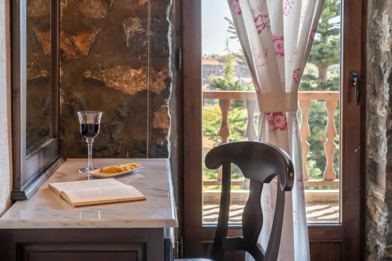 Rouga Mountain Boutique Suites & Spa