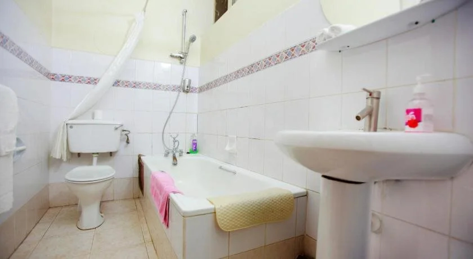 Shangri-la Hotel Uganda