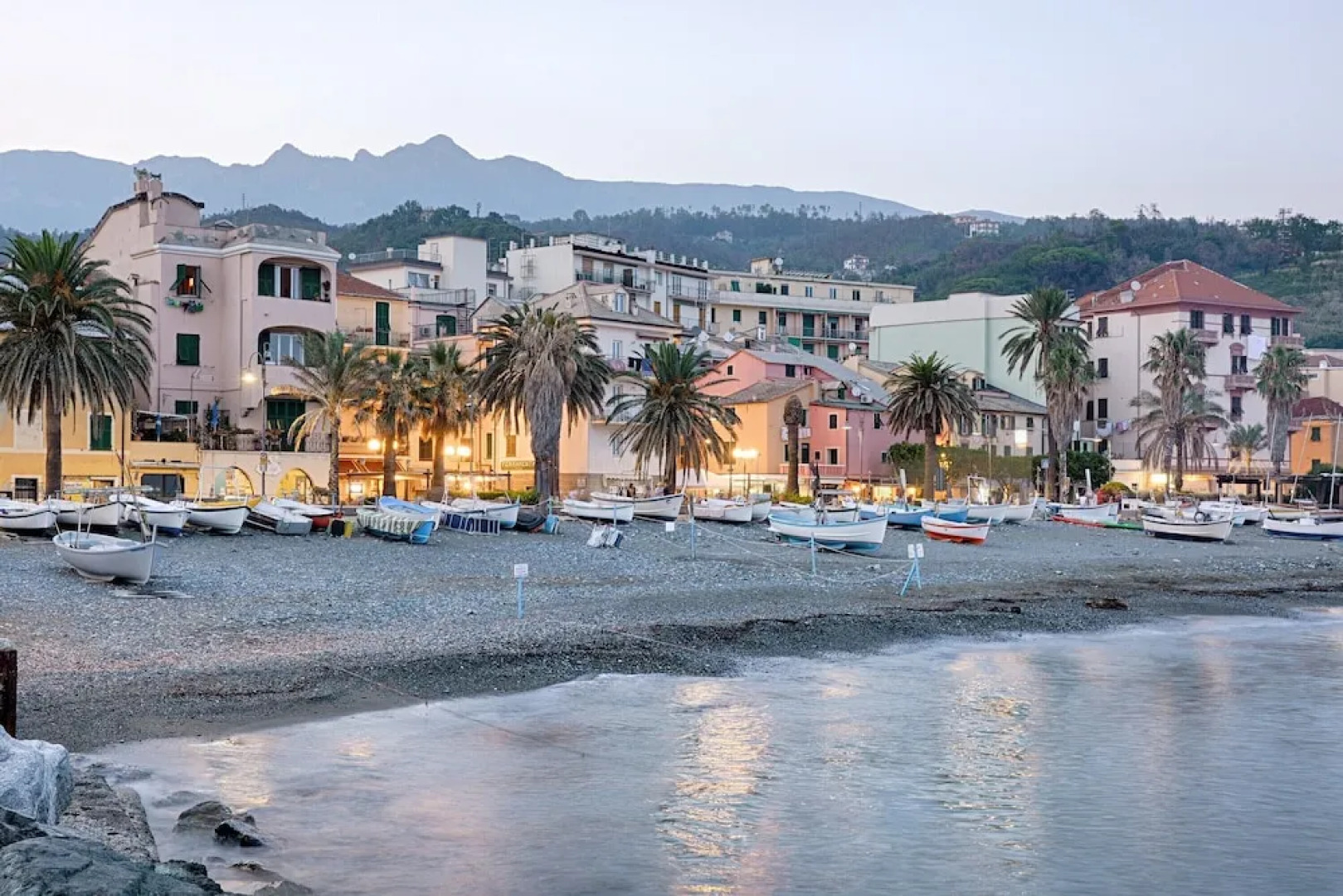 Charming Flat in Cogoleto A