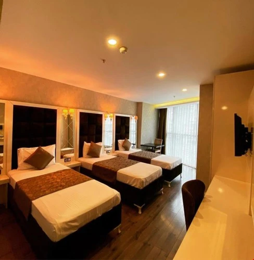 Convert Hotel