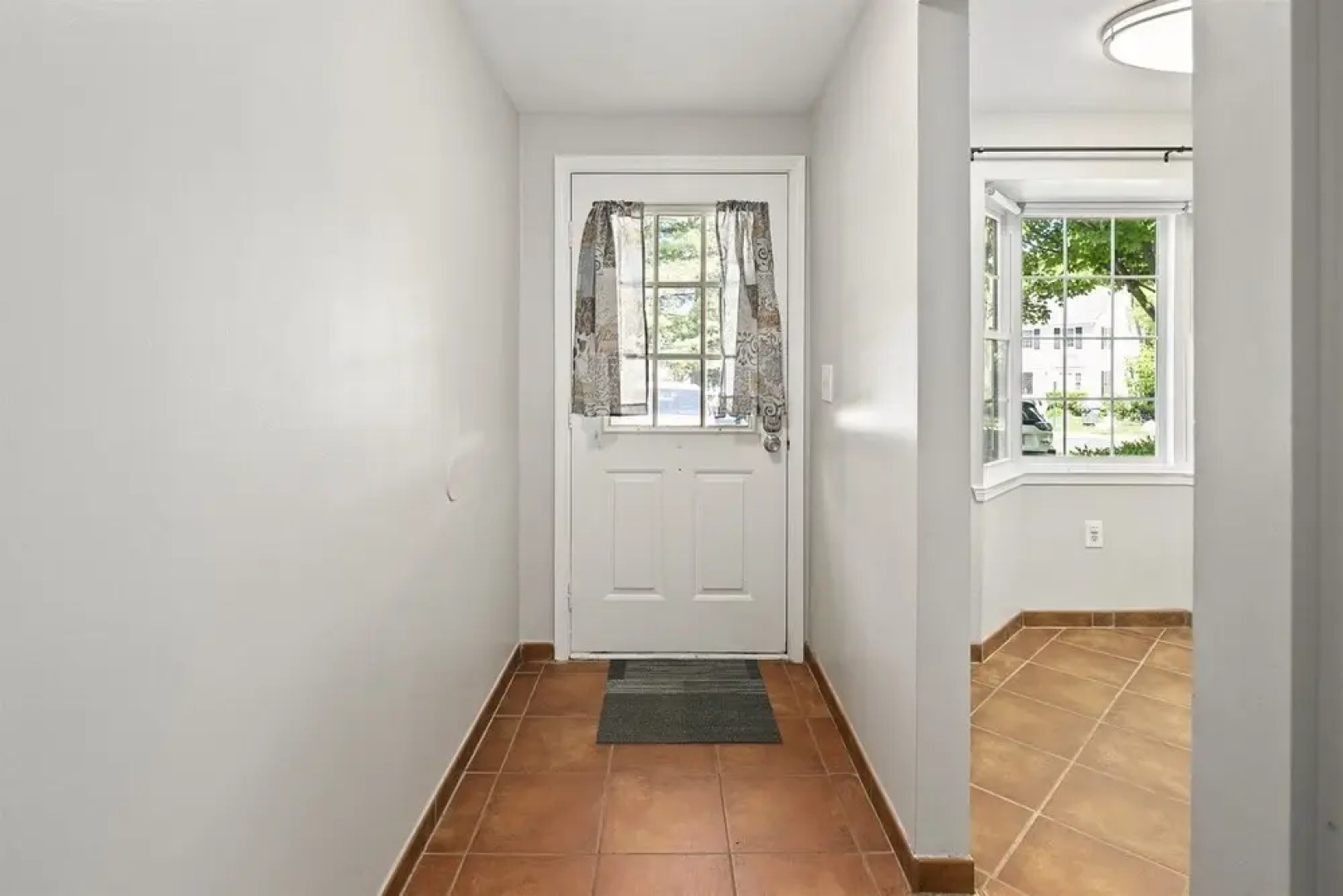 Sterling Townhome - Private & Santized, in a Quiet & Safe Neighborhood. Self Checkin, Pet Friendly! Super-host Support