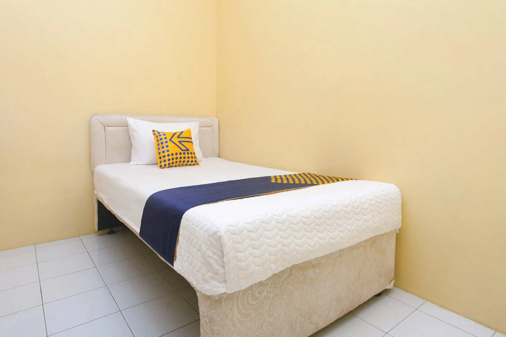 SPOT ON 2830 Azka Guest House Syariah