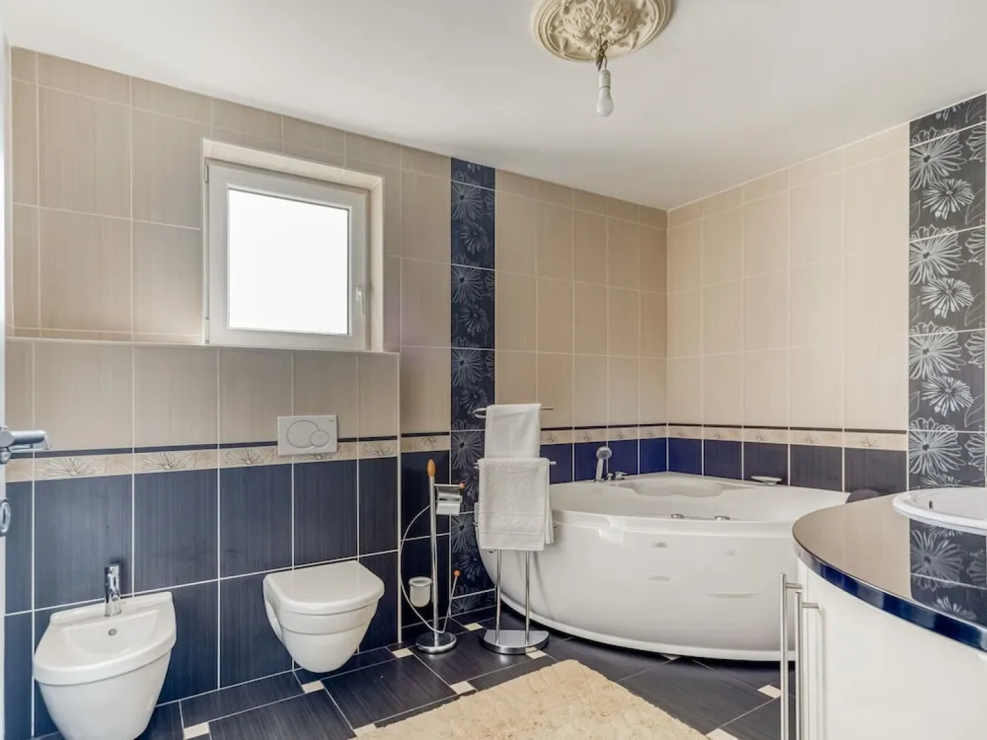 Serene Holiday Home in Zagreb With Jacuzzi