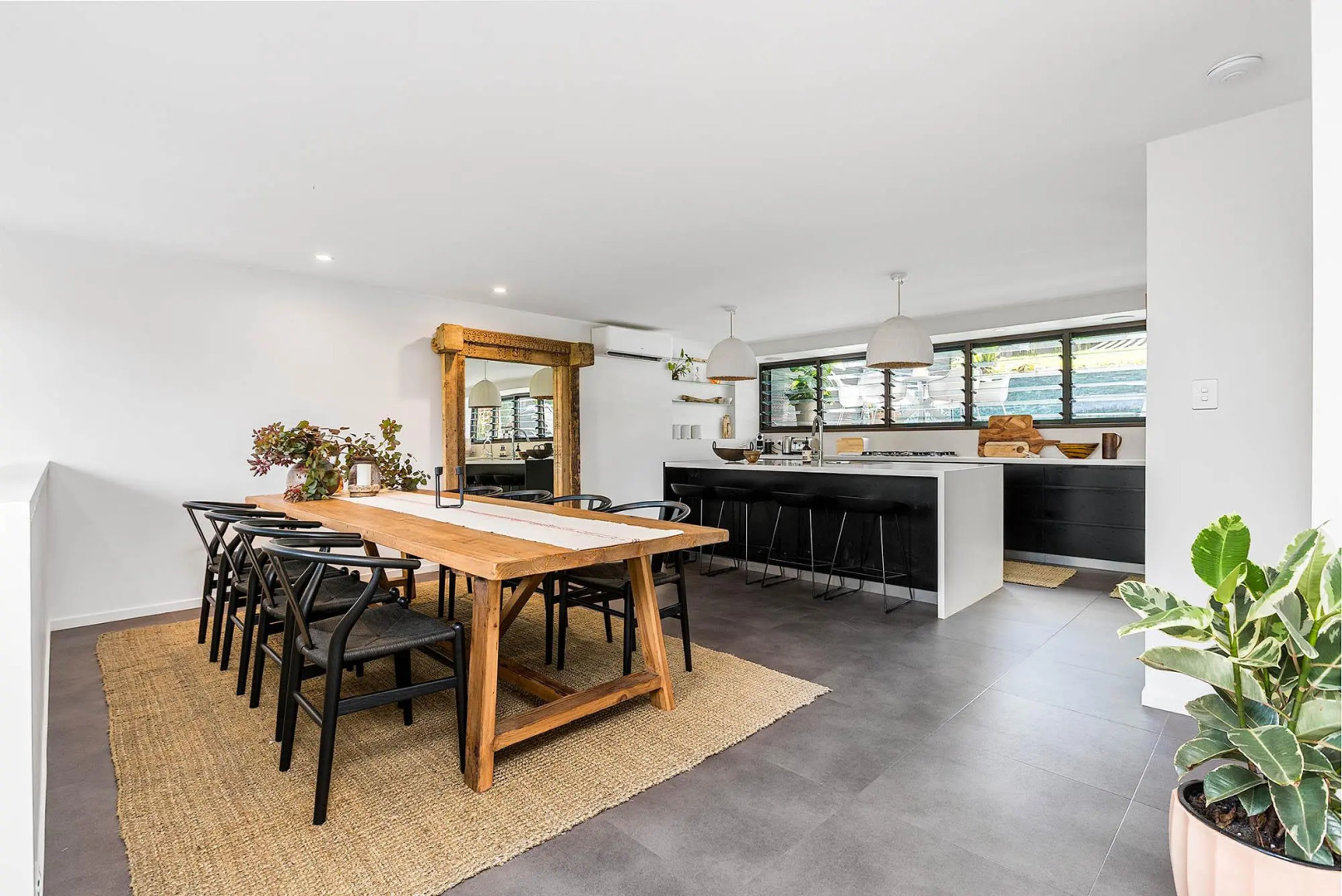 A PERFECT STAY - Bangalow Abode