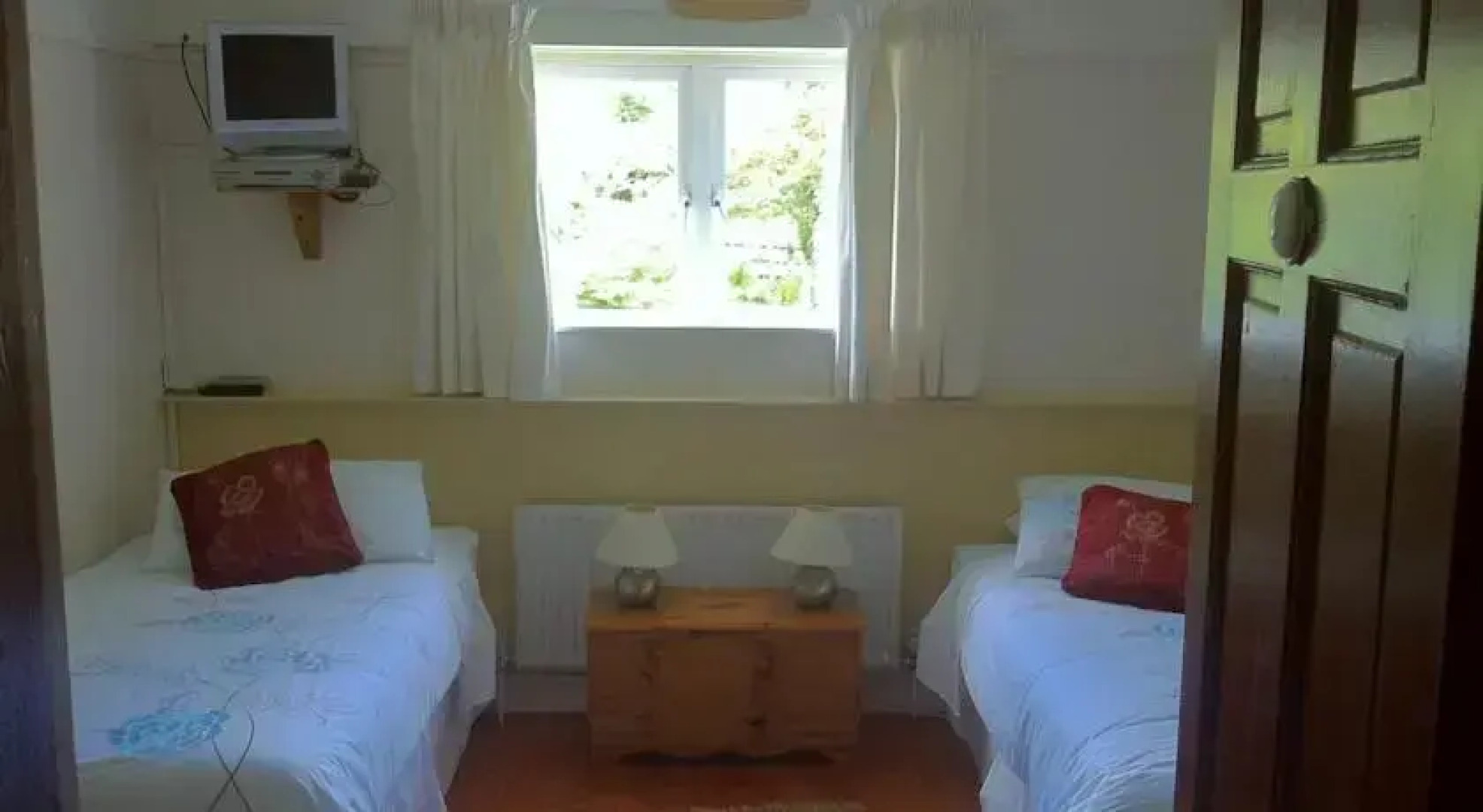 Glenribbeen Eco Lodge