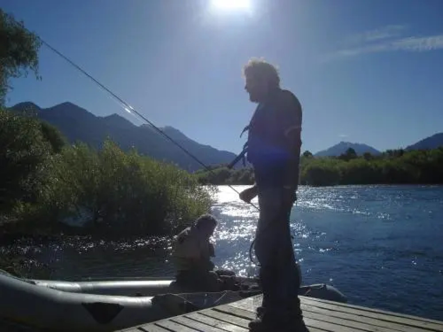 Andyna - Cabaña frente al río