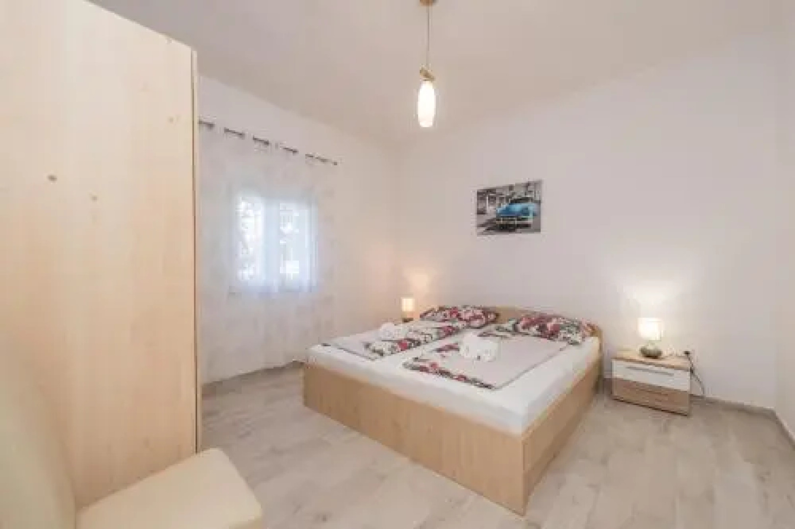 Six-Bedroom Holiday Home in Bibinje