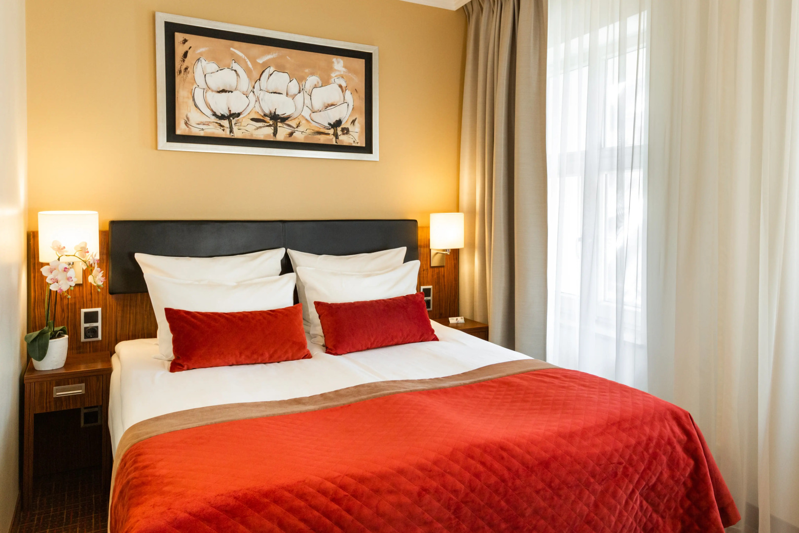 Avalon Hotel & Conferences