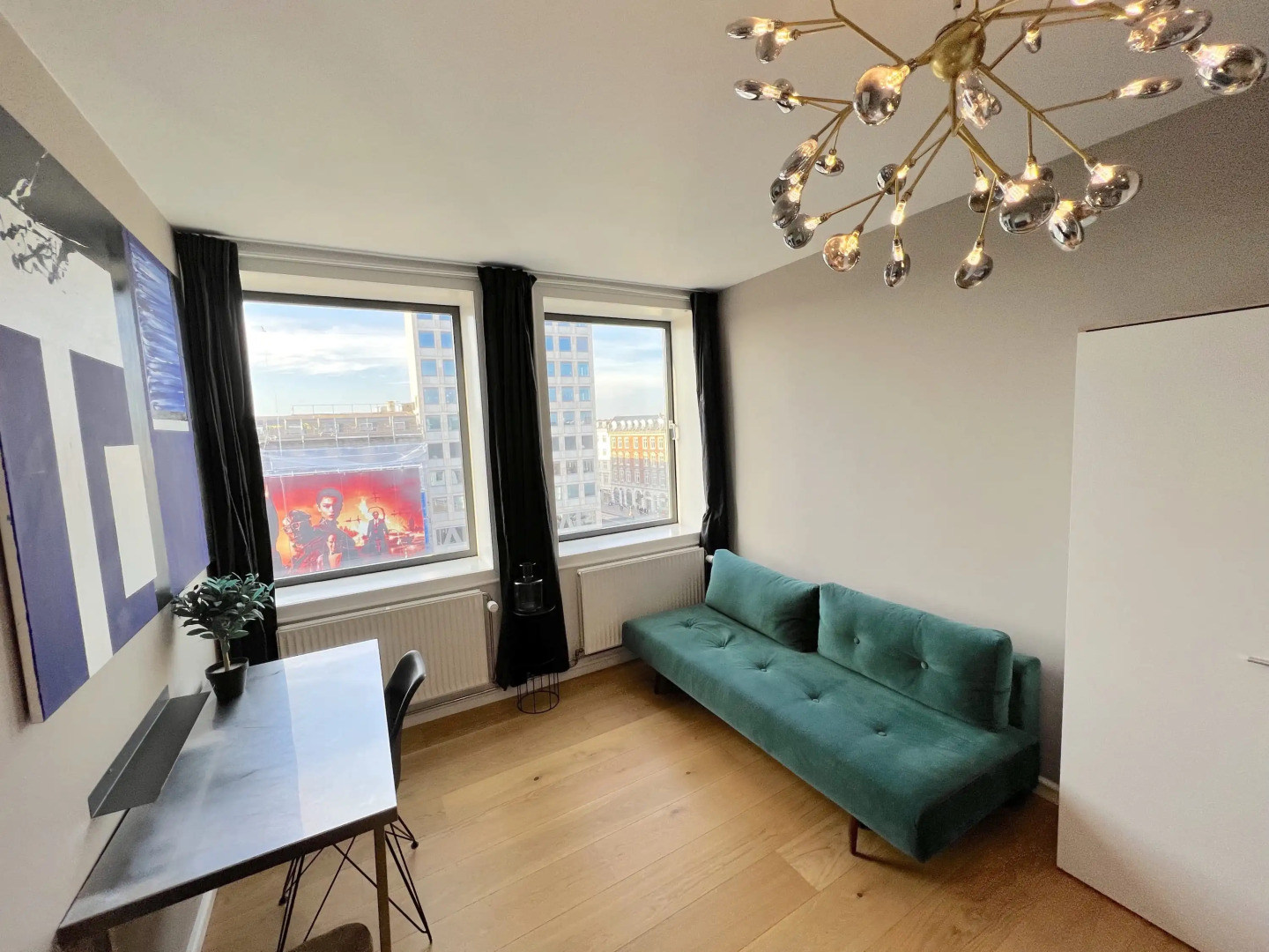 ★102m2 Scandinavian Design & Prime Location★ PROF Cleaning