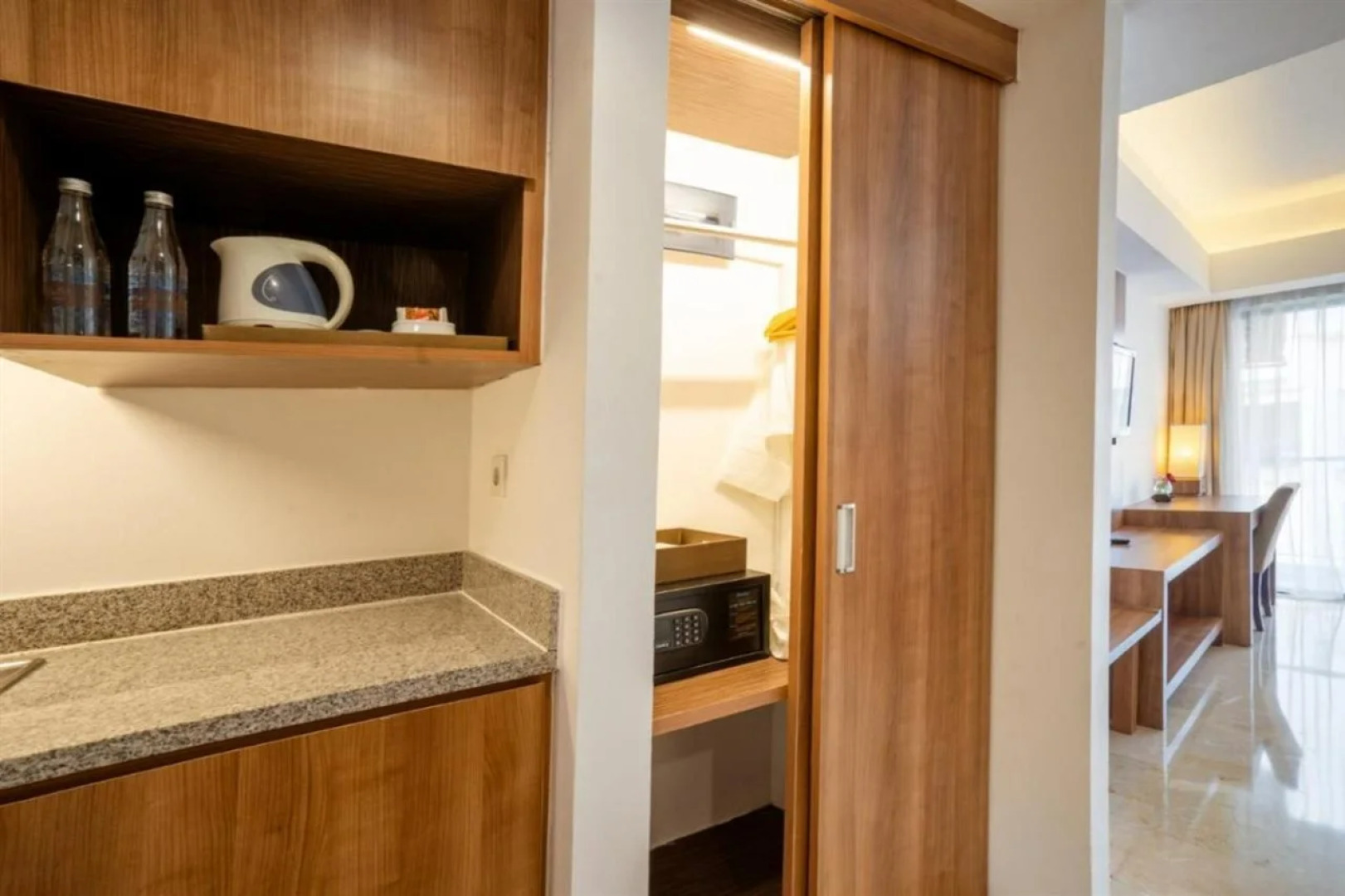 Cross Vibe Paasha Atelier Bali Kuta