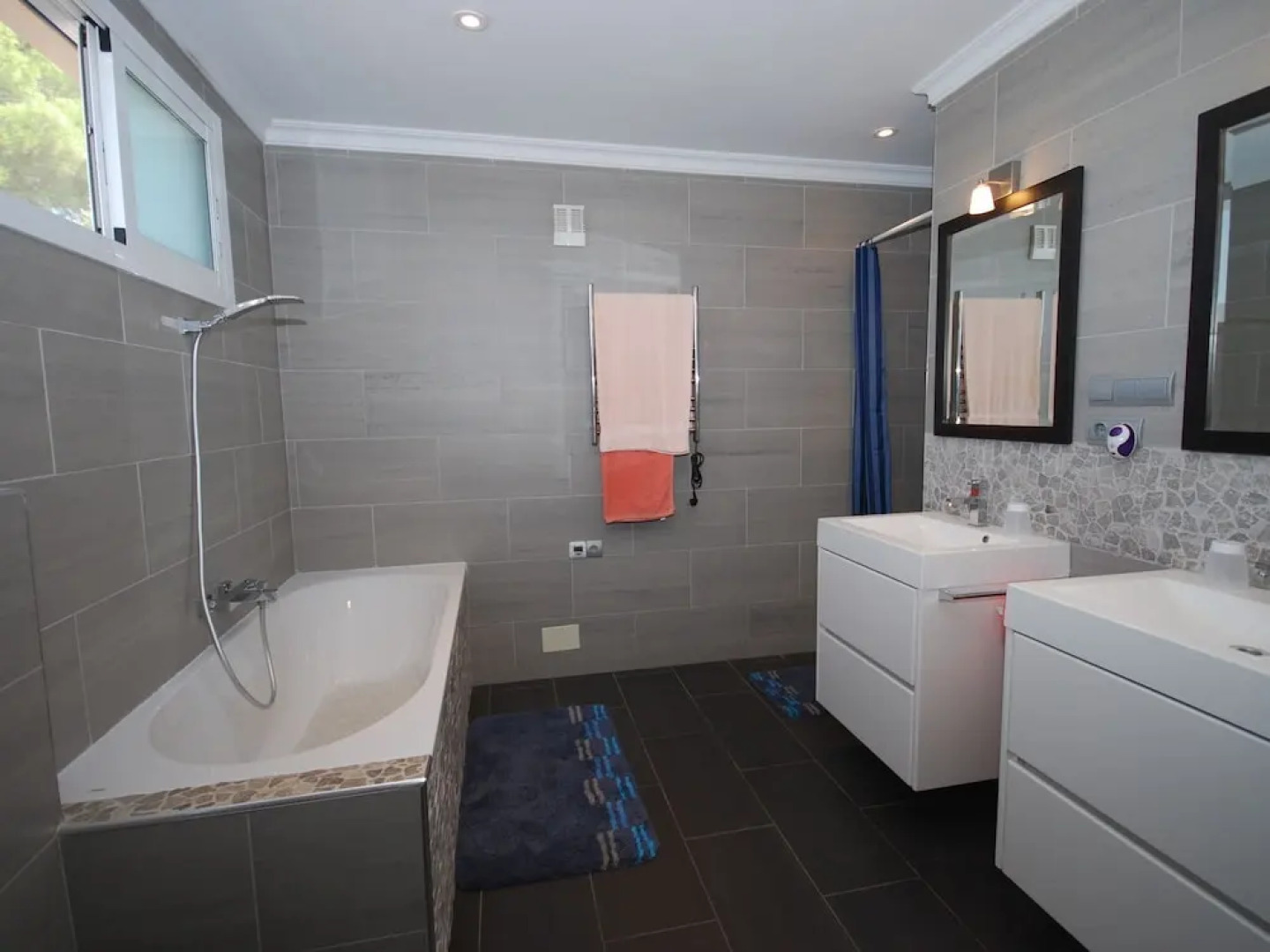 Impressive Villa With Private Swimming Pool in Arenas Spain