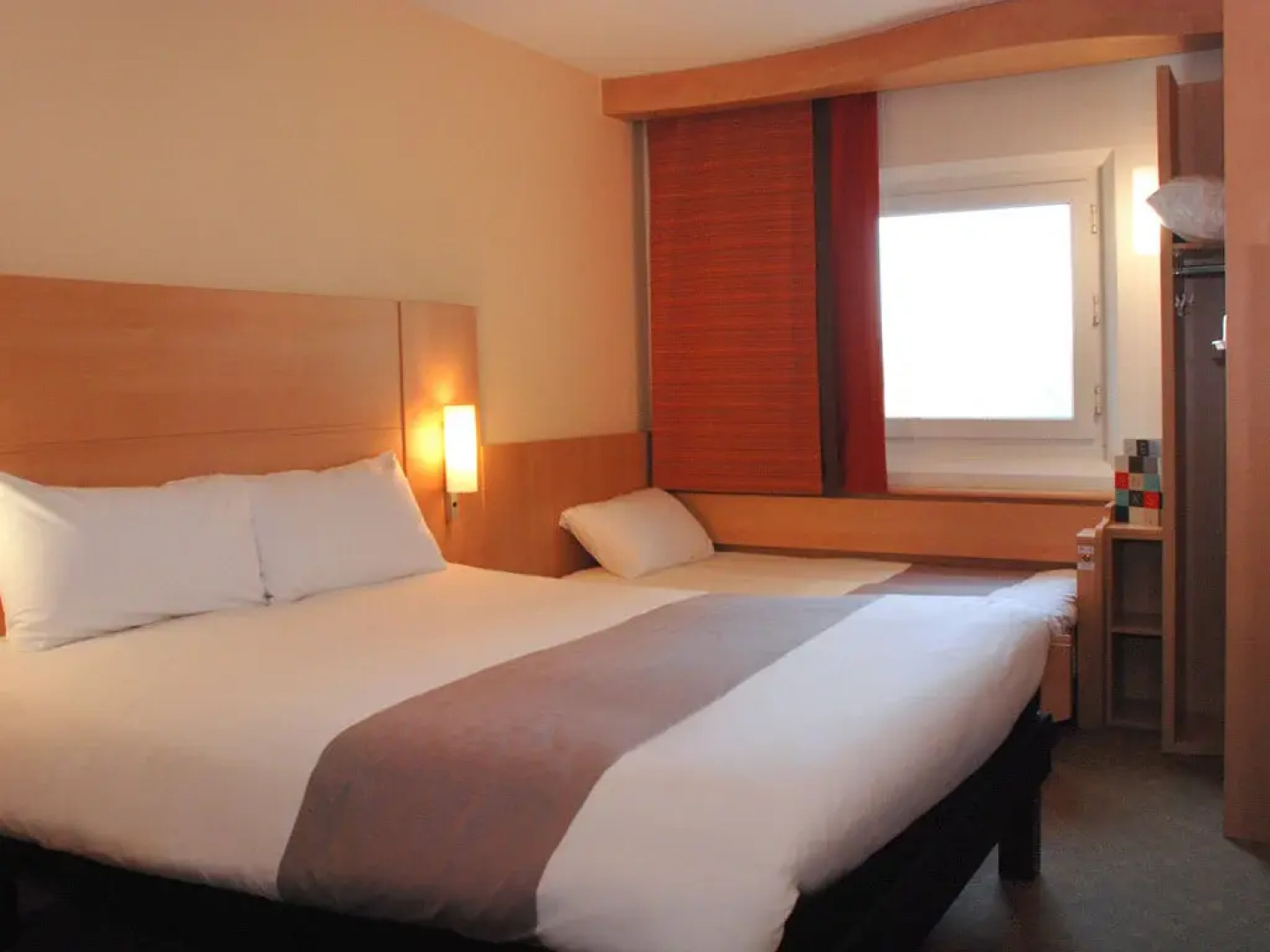 Ibis Styles London Gatwick Airport