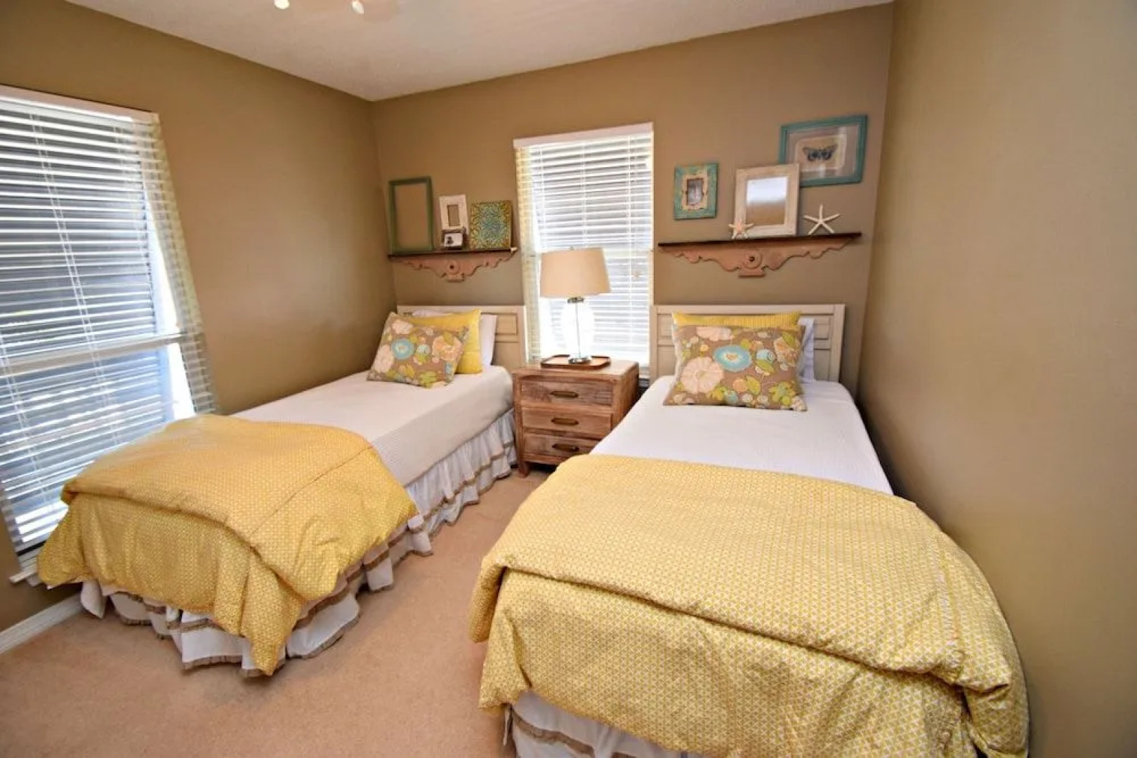 Pelican's Rest Beach House by RedAwning