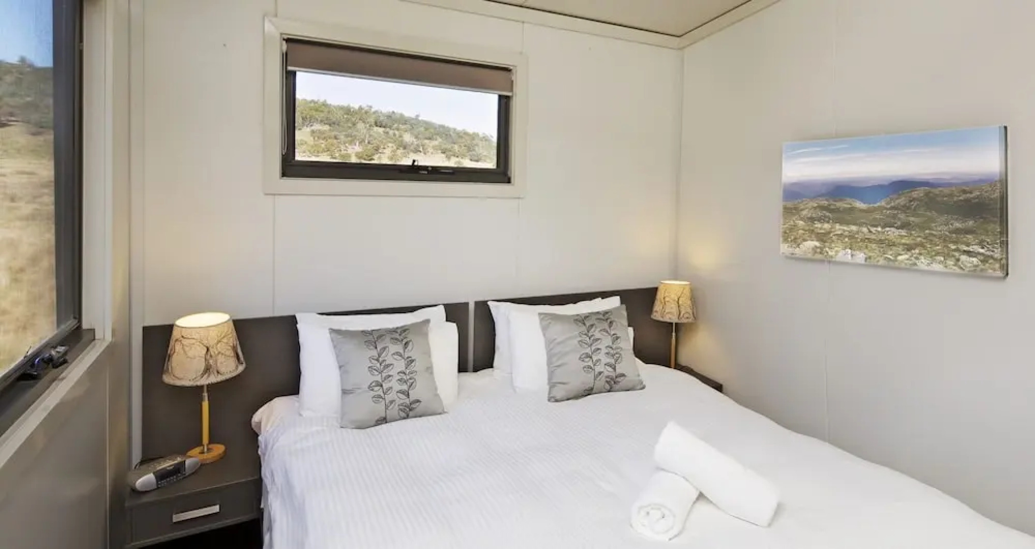 Ecocrackenback 5 'Sustainable, luxurious chalet close to the slopes