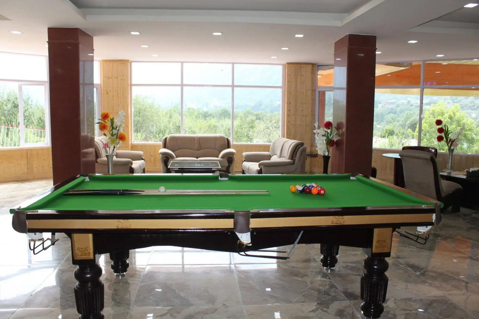 Snow Touch Resort (Shri Nath Group)