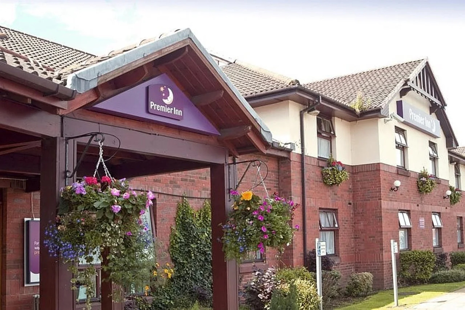 Premier Inn Glasgow - Bellshill