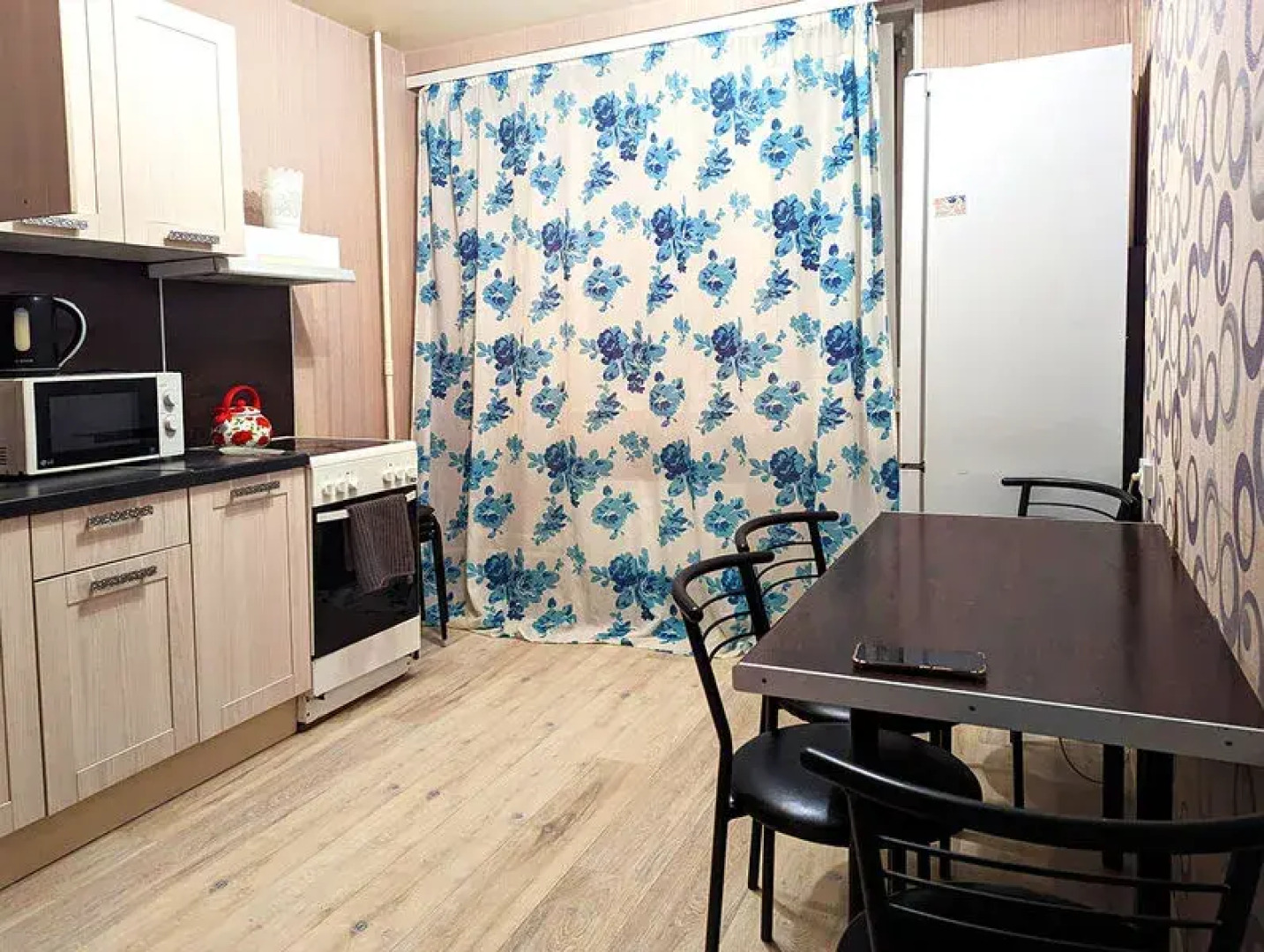 Ekodomik Lobnya (apartment Yunosti)