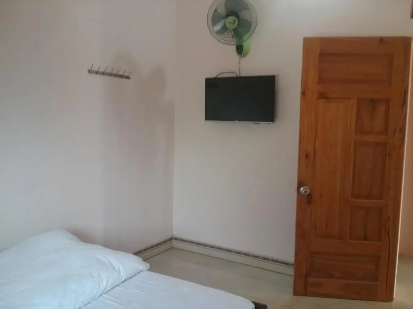 Thac Ba Family Homestay - Hostel