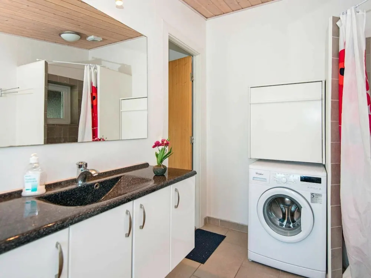 Spacious Holiday Home in Egernsund with Hot Tub