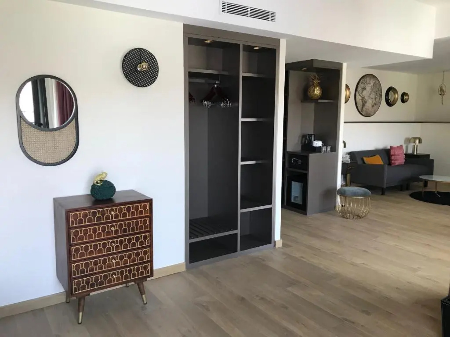 Hotel La Villa Port d Antibes & Spa