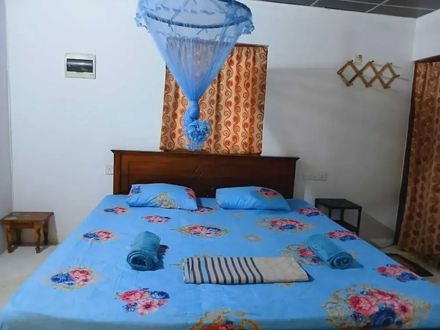 Alankuda Dolphin Village Hotel