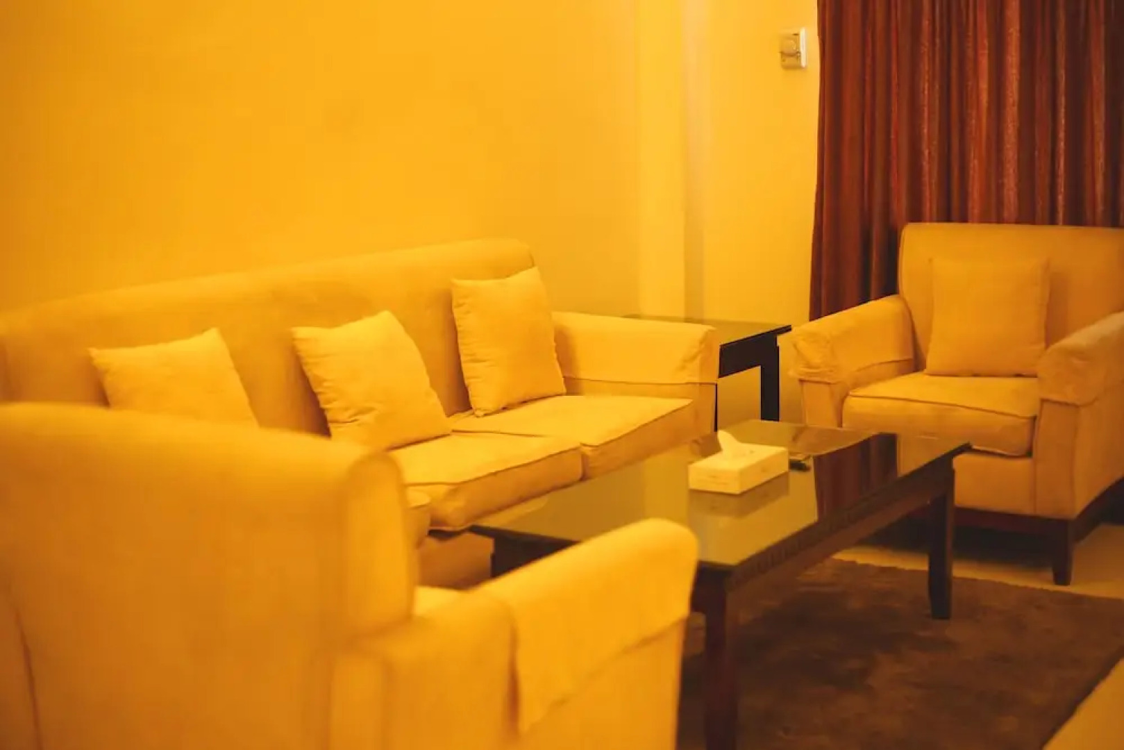 The Avenue Hotel and Suites