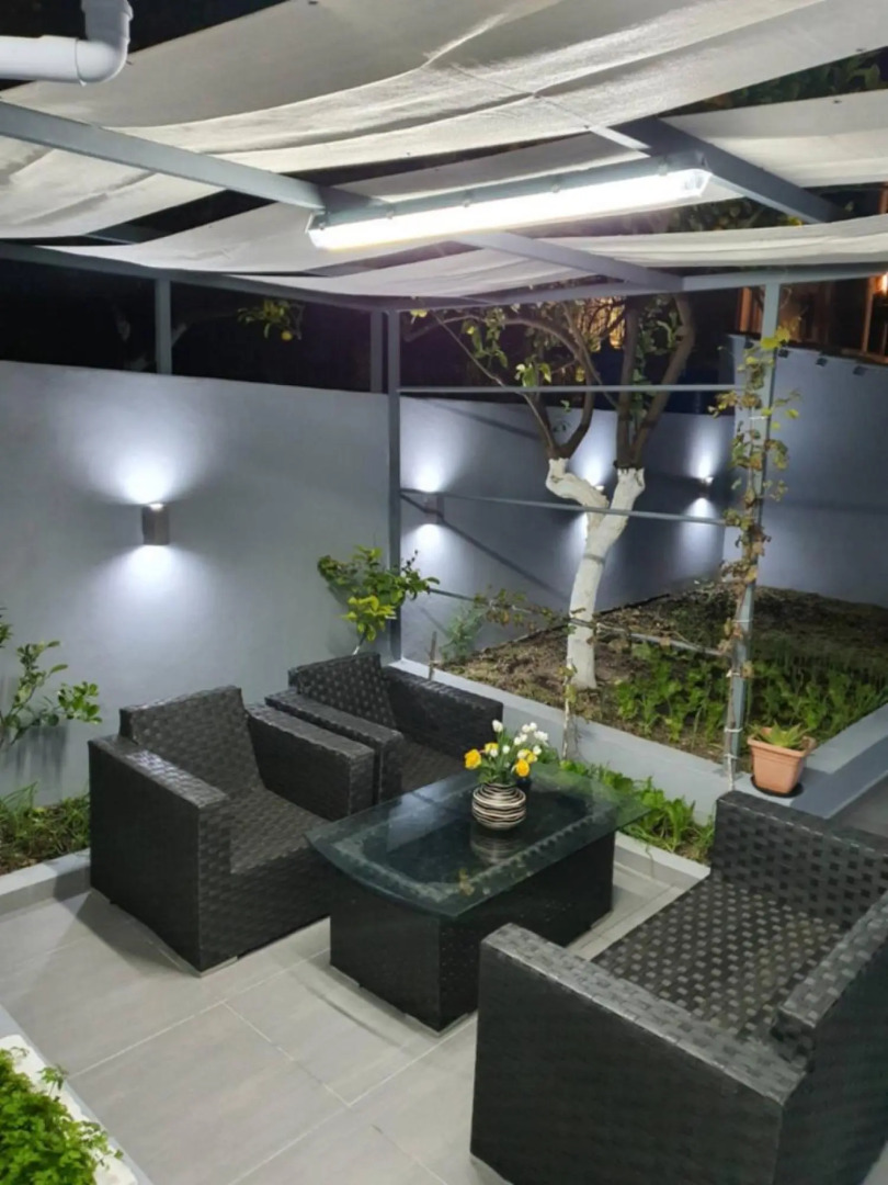 Evia's Apartment - New Apartment In Town!