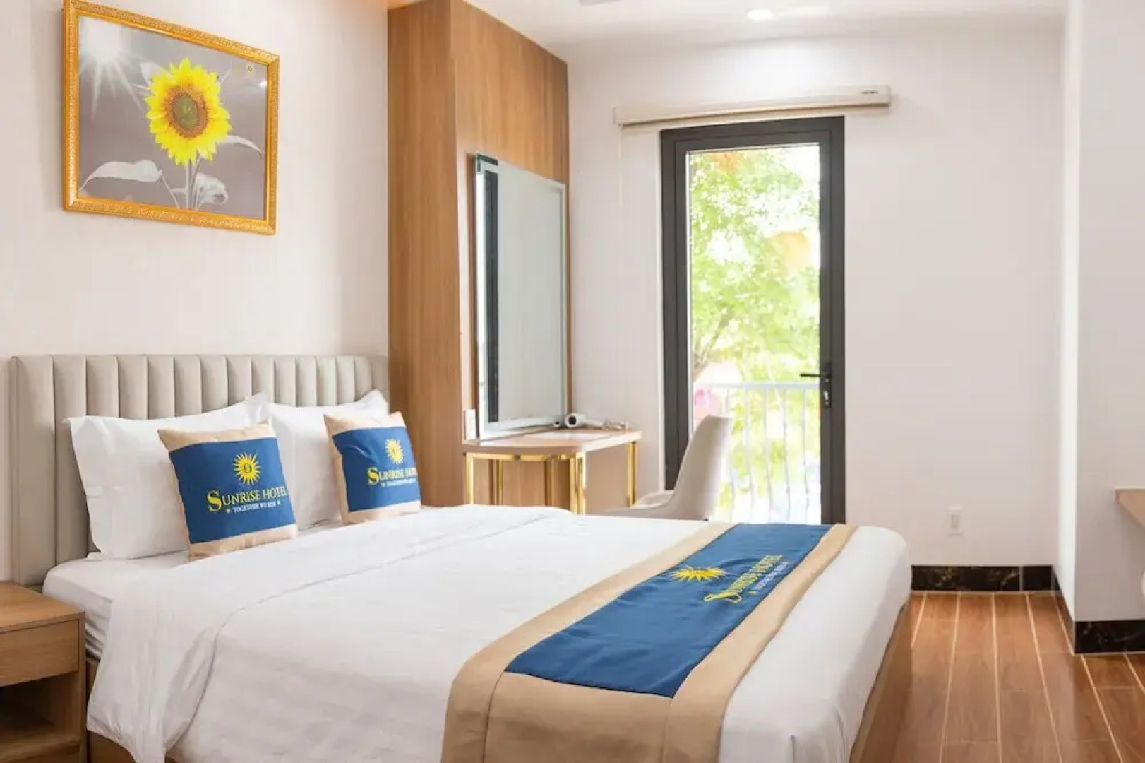 SUNRISE Hotel Bac Lieu