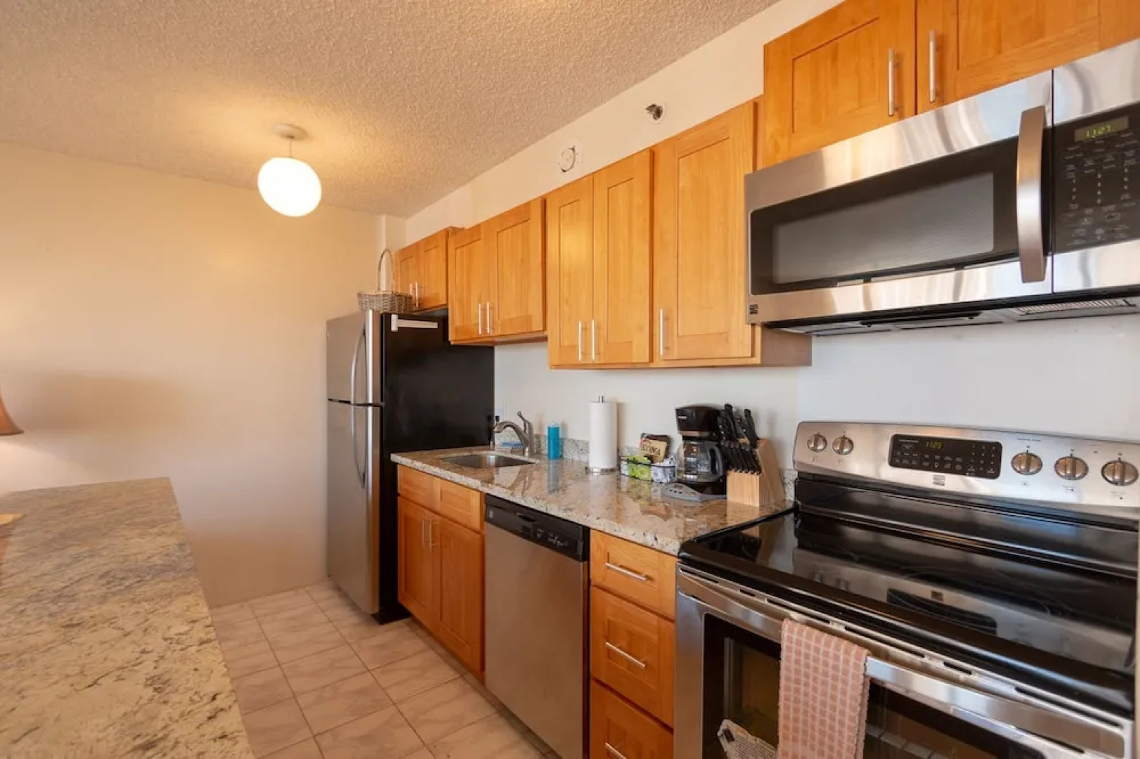 Tower 2 Suite 2012 at Waikiki