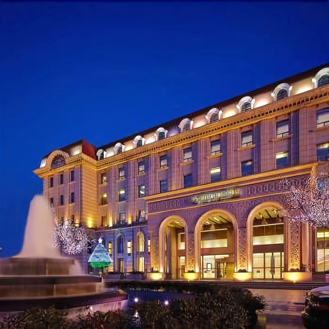 Zhengzhou Baishun International Hotel