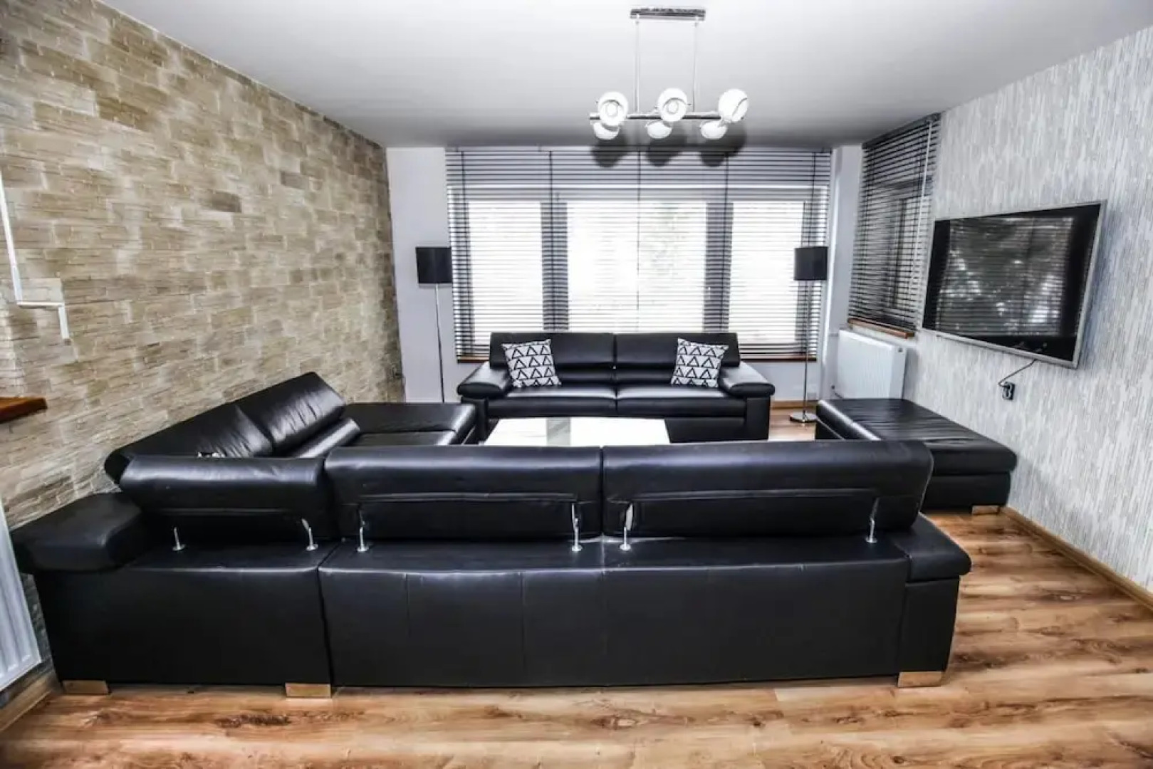 Villa in Frenstat Near Ski Resorts & Jacuzzi