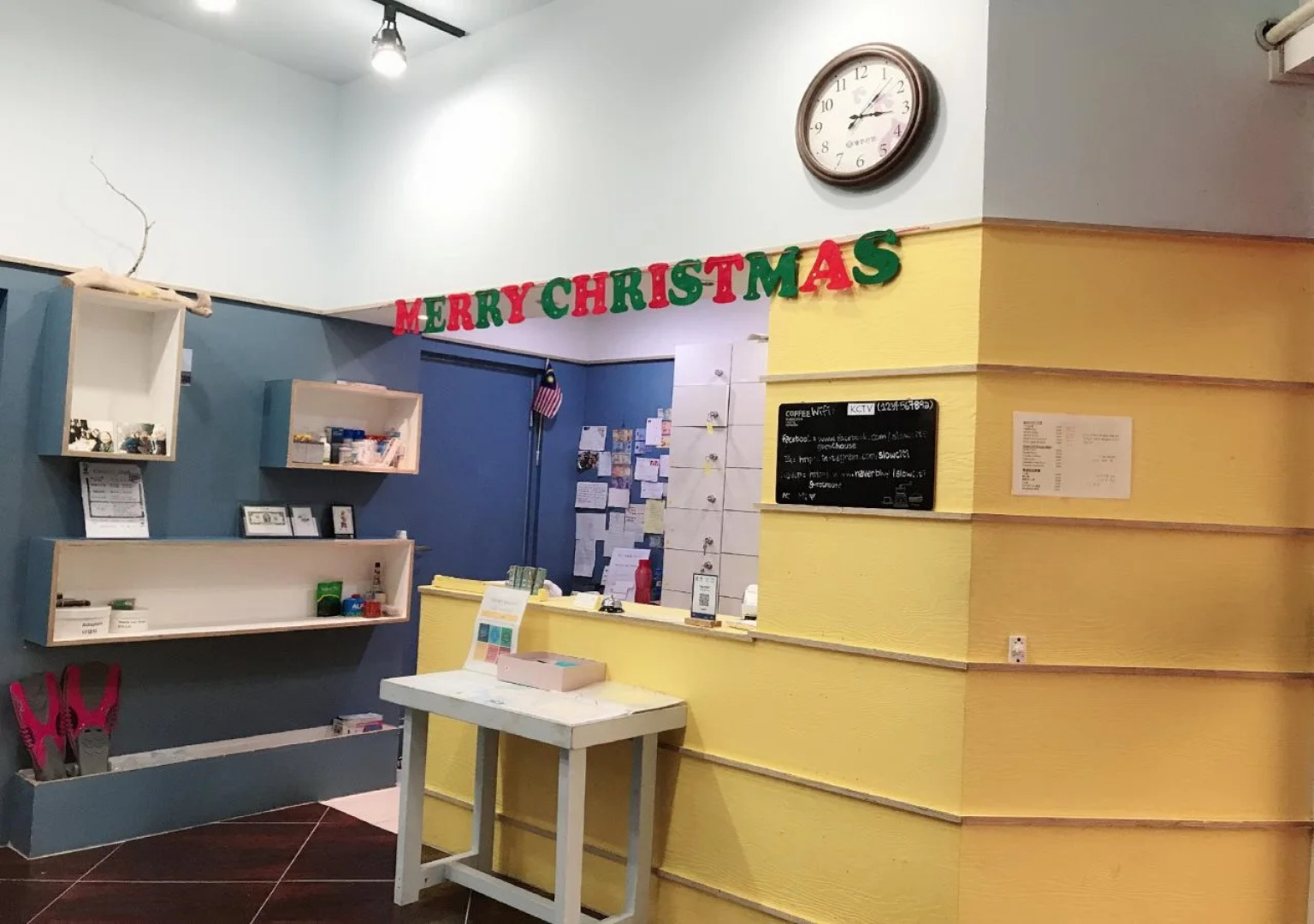 Slow Citi Guesthouse - Hostel